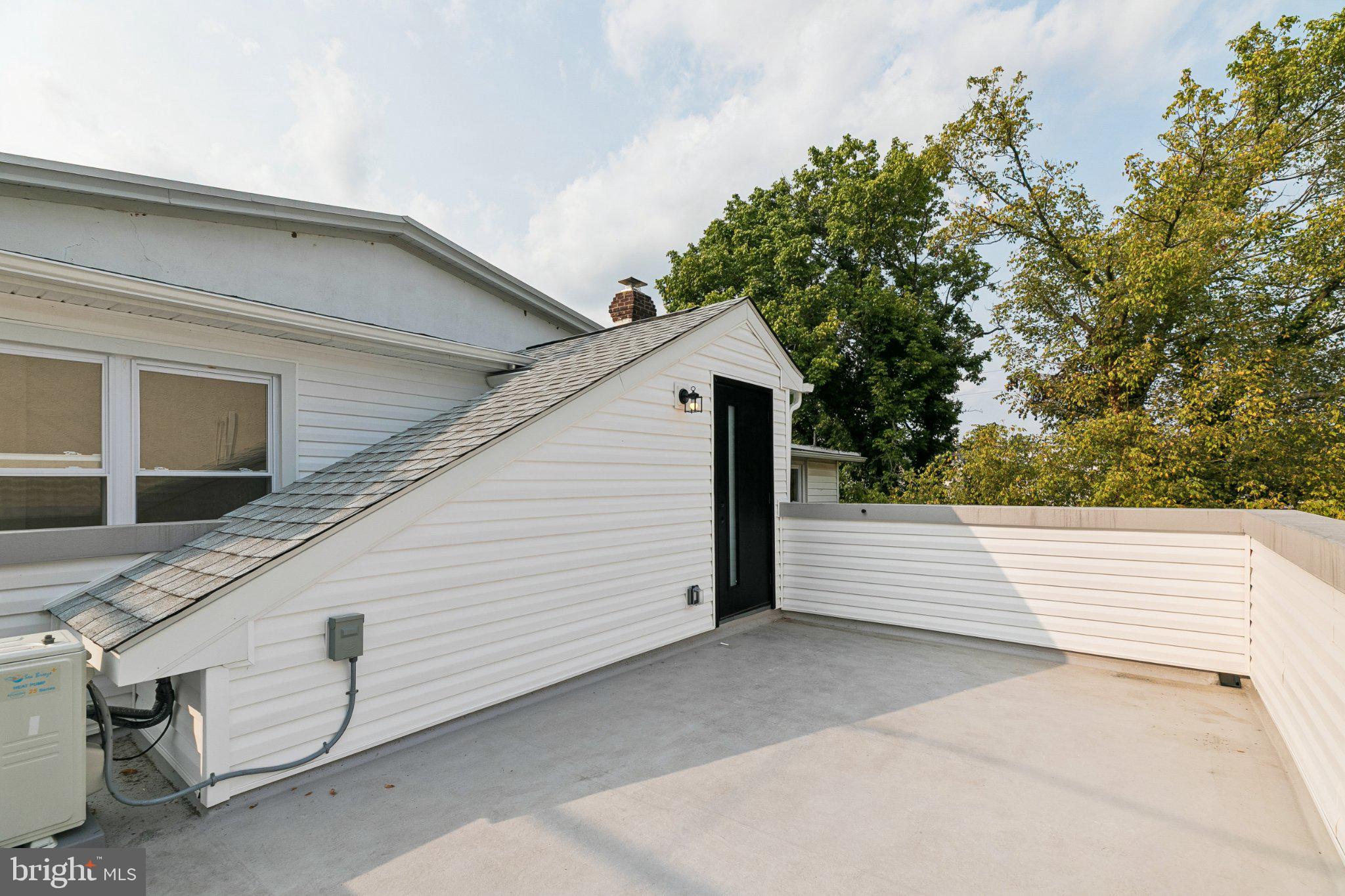 17 JEFFERSON STREET B
