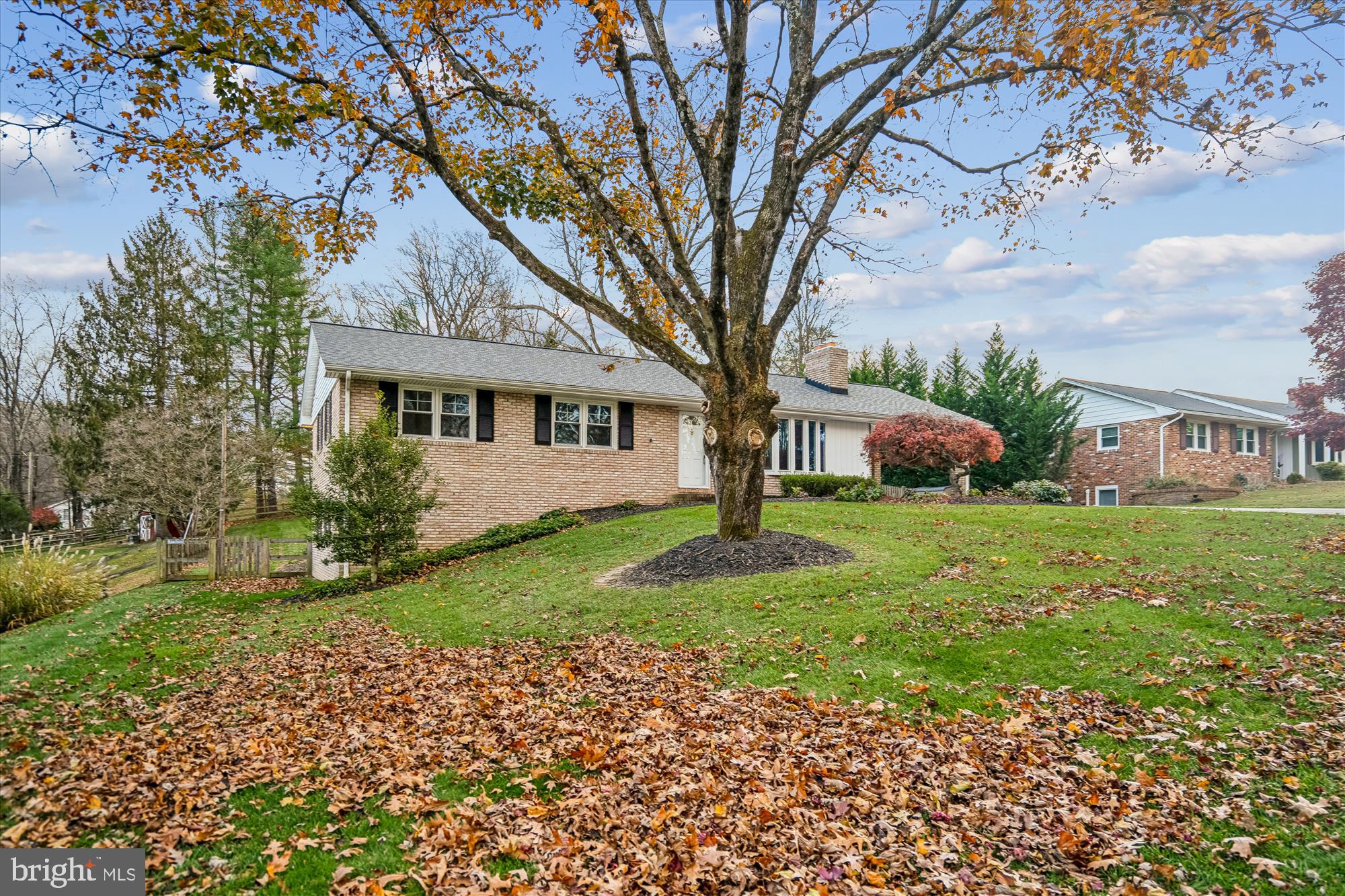 2211 MOUNT HEBRON DRIVE