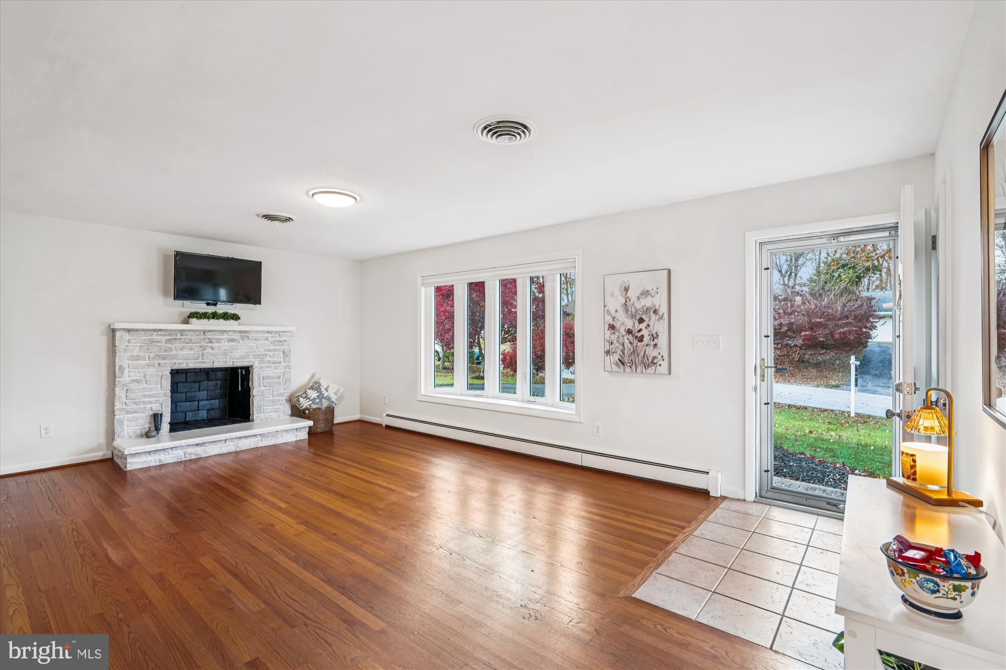 2211 MOUNT HEBRON DRIVE