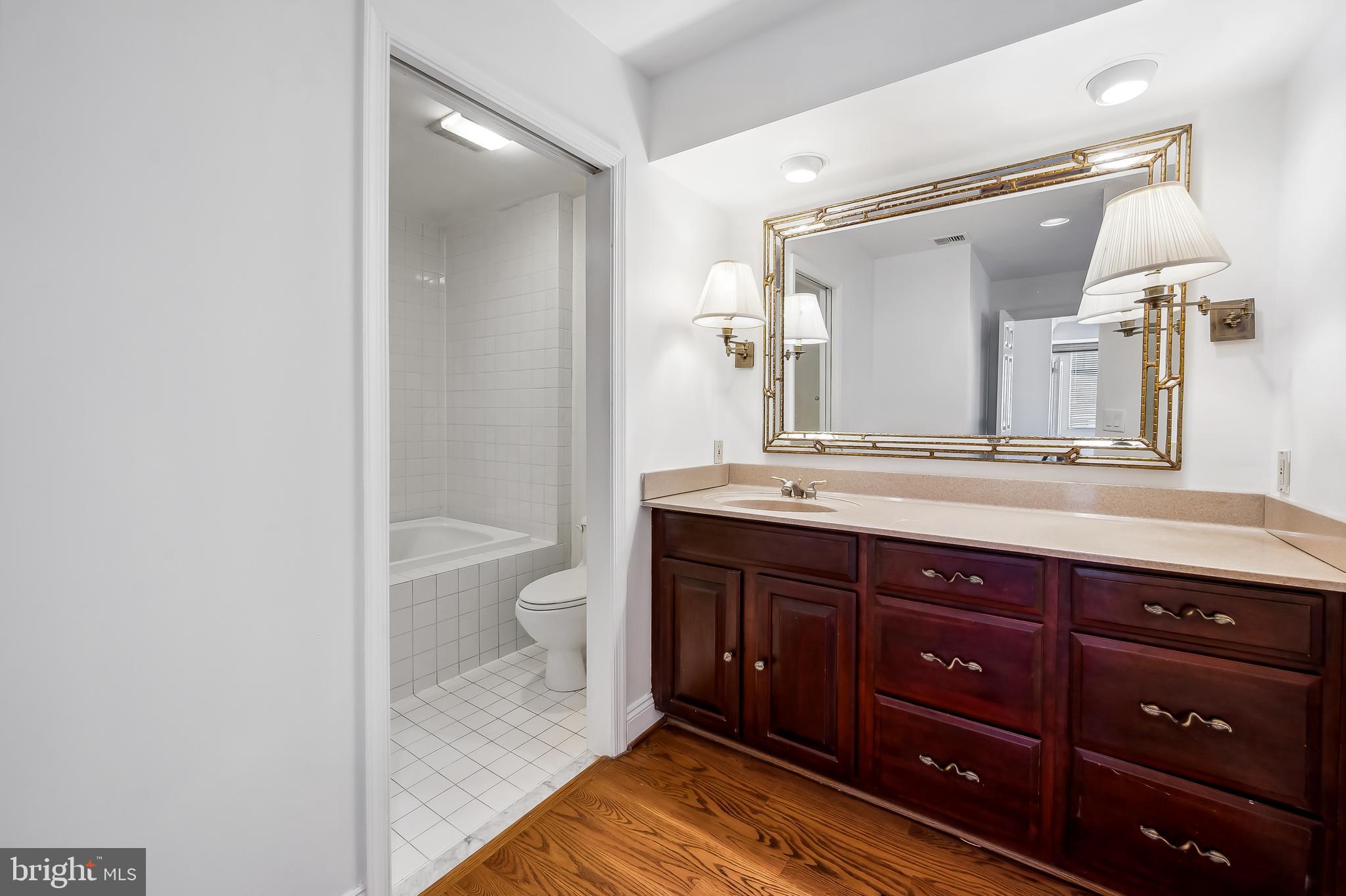 GUILFORD - Residential
