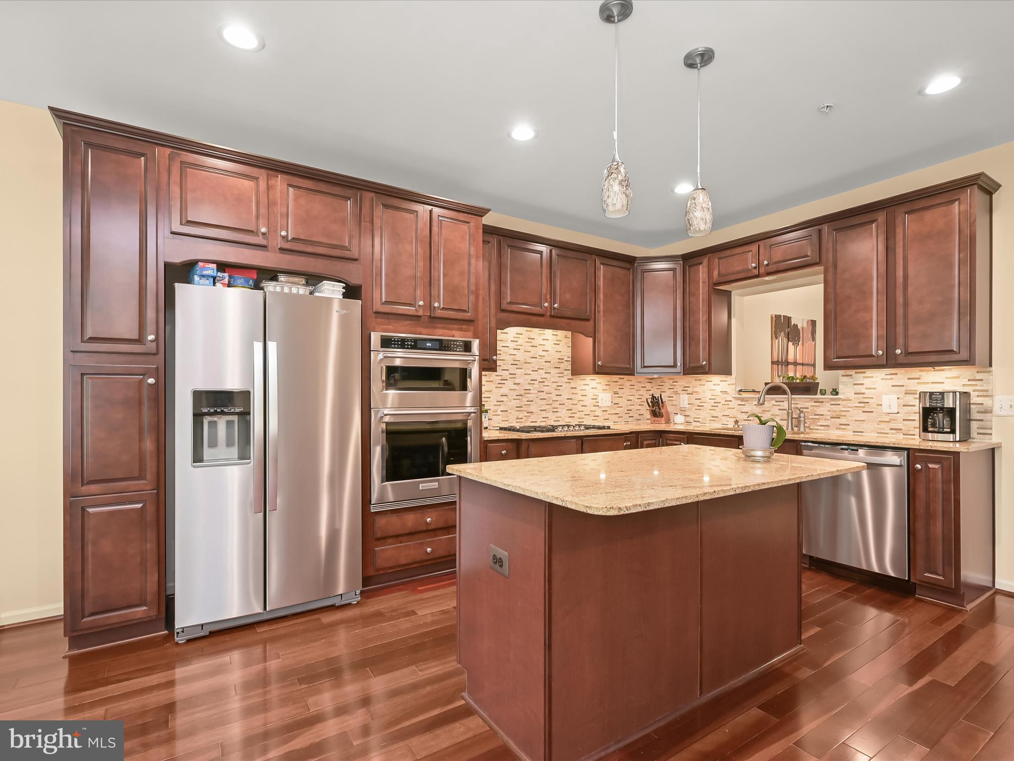 POPLAR RUN - Residential