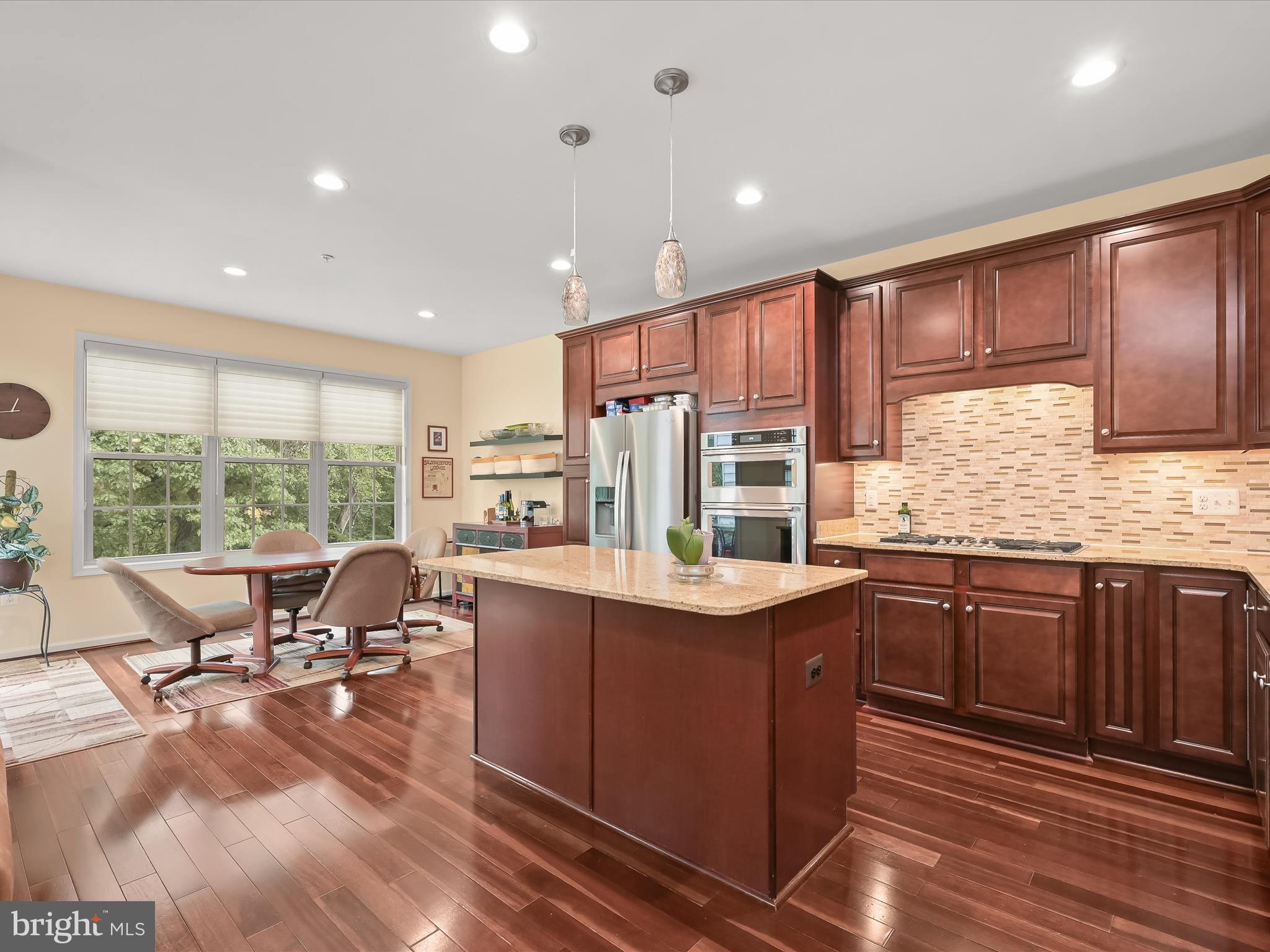 POPLAR RUN - Residential