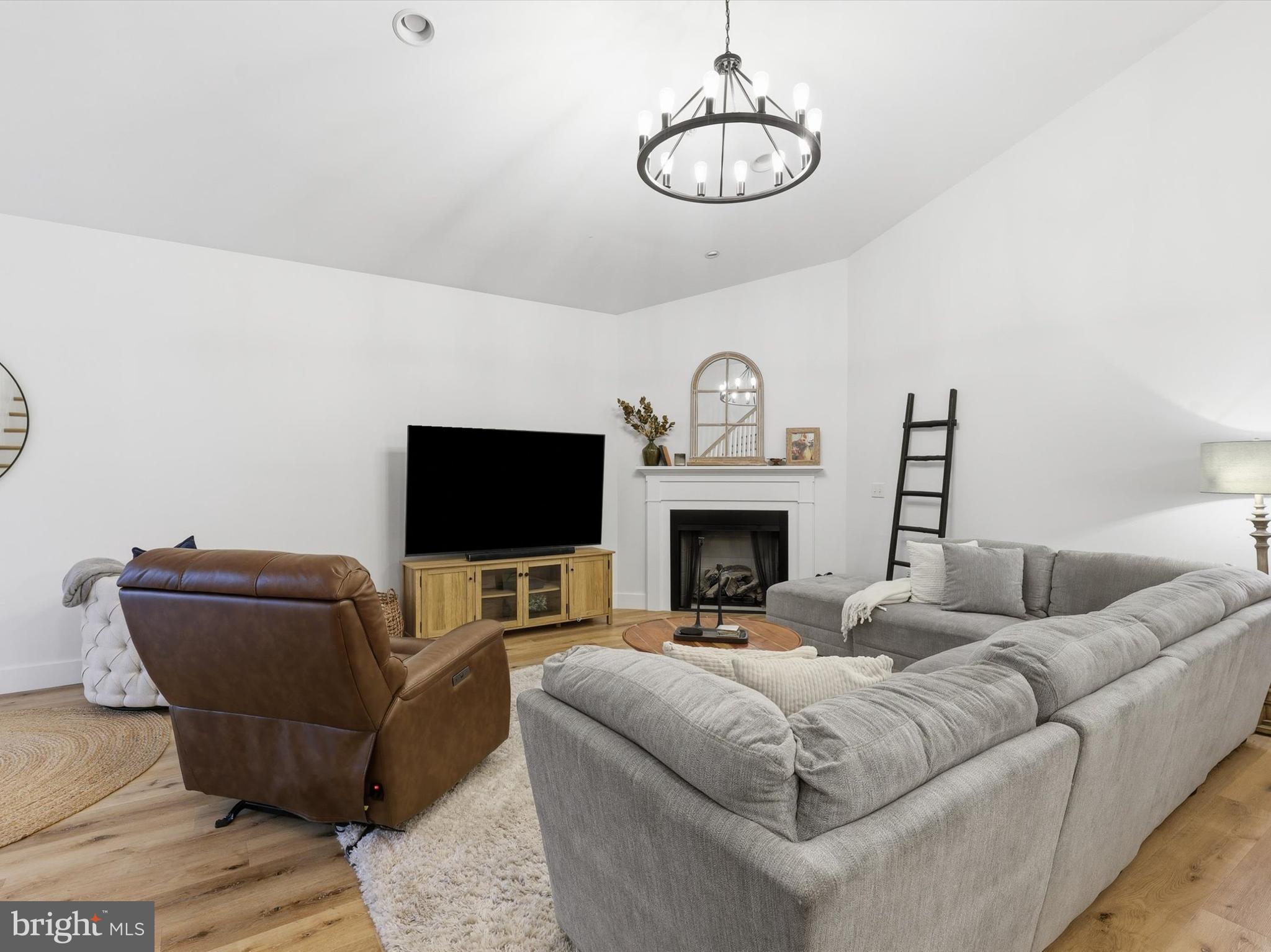 3003 MORNING THISTLE COURT