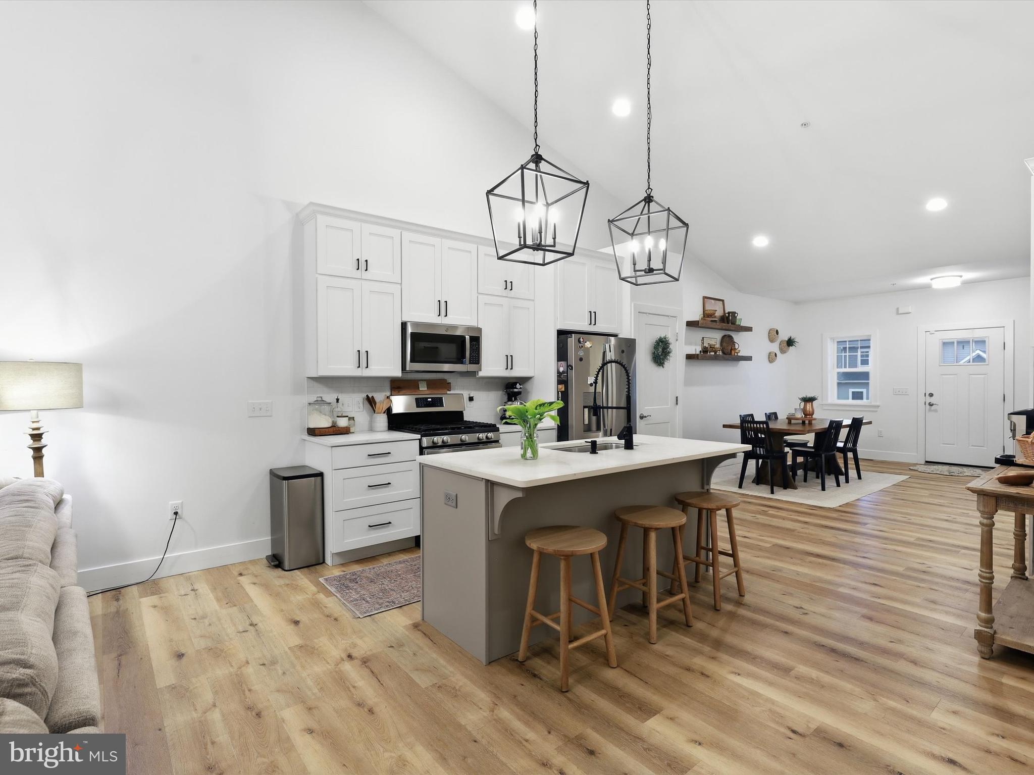 3003 MORNING THISTLE COURT