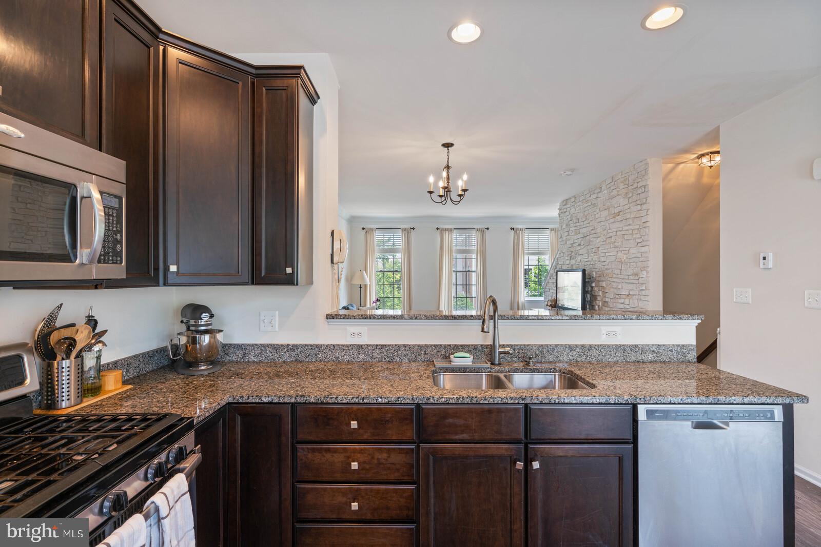 AMBERLEA AT SOUTH RIDING - Residential