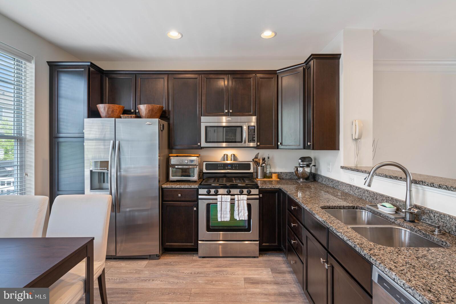 AMBERLEA AT SOUTH RIDING - Residential