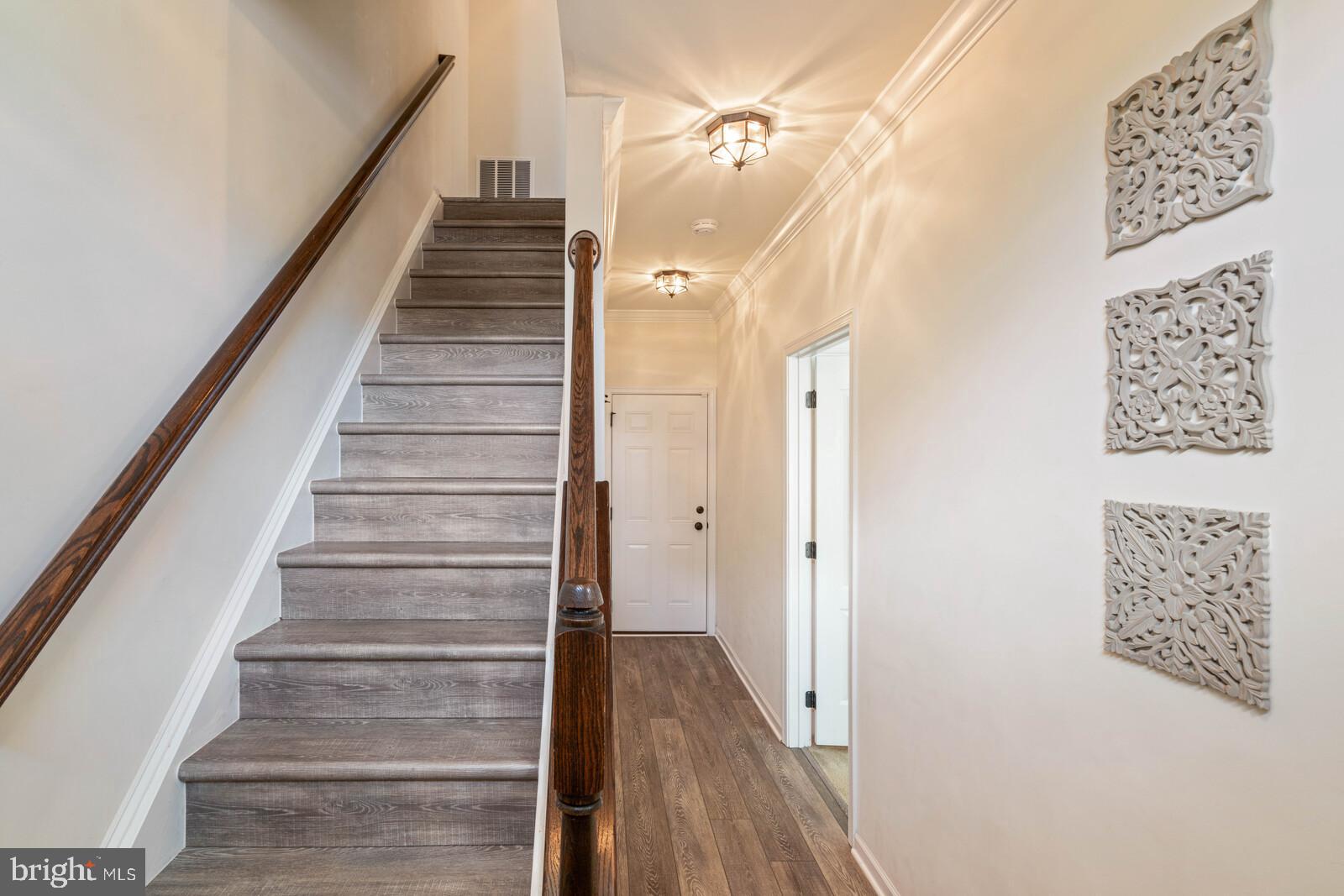 AMBERLEA AT SOUTH RIDING - Residential