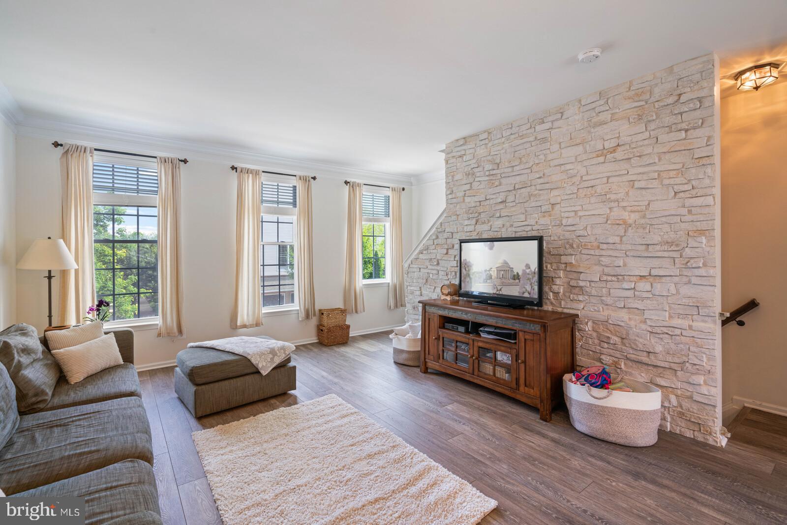 AMBERLEA AT SOUTH RIDING - Residential