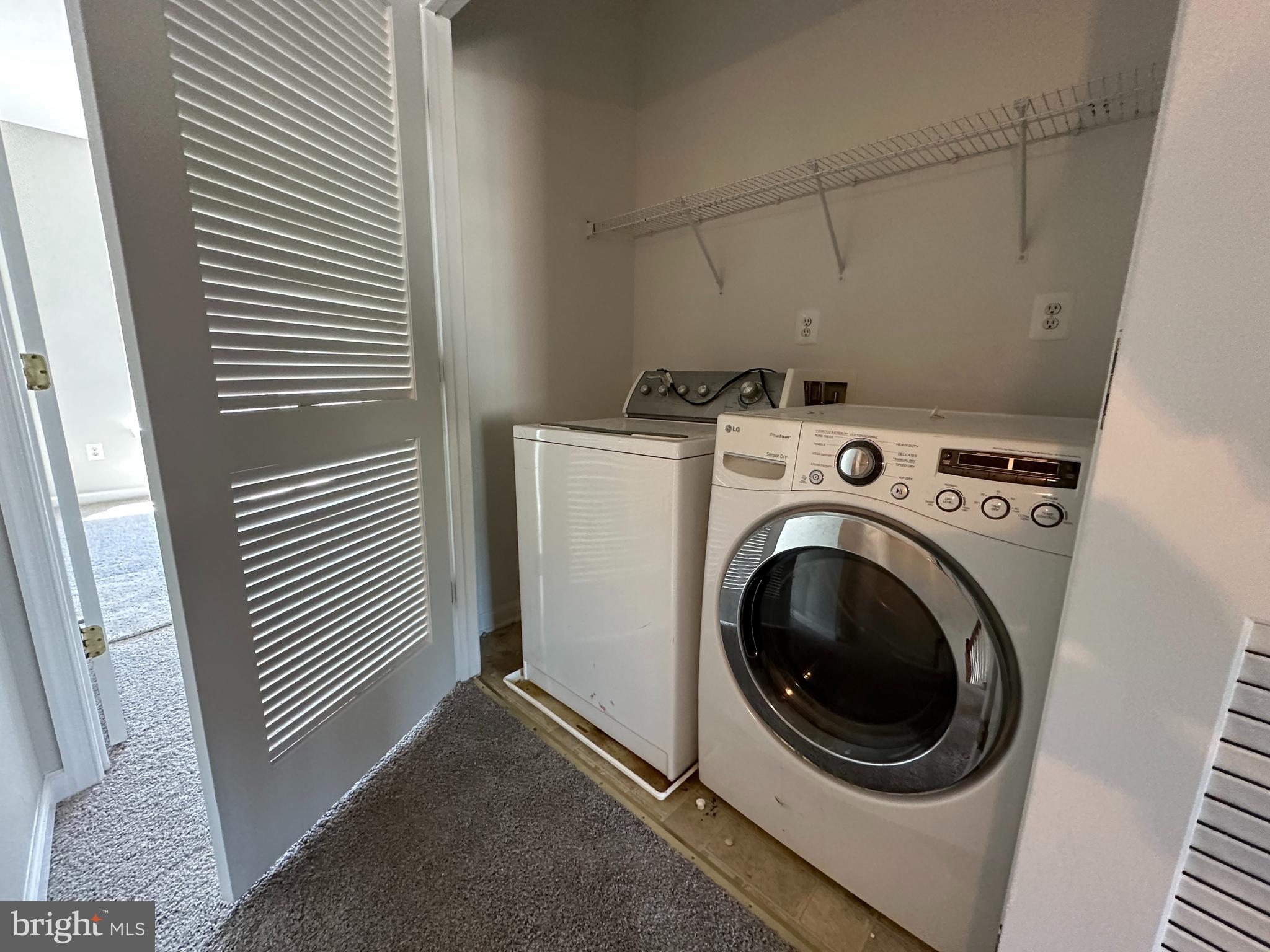 FOREST PARK - Residential Lease