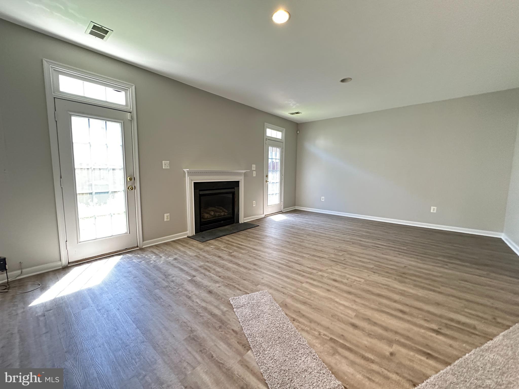 FOREST PARK - Residential Lease