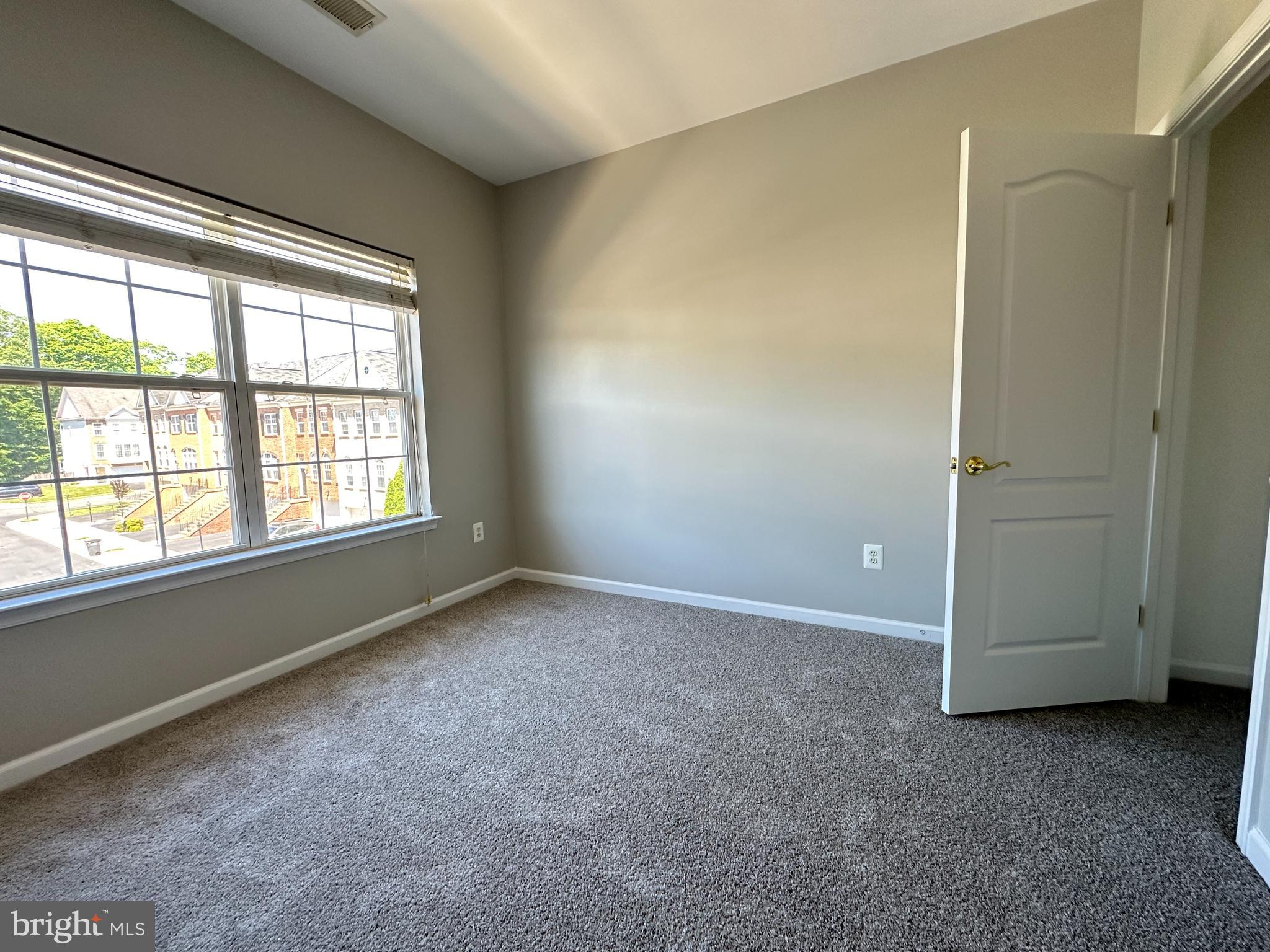 FOREST PARK - Residential Lease