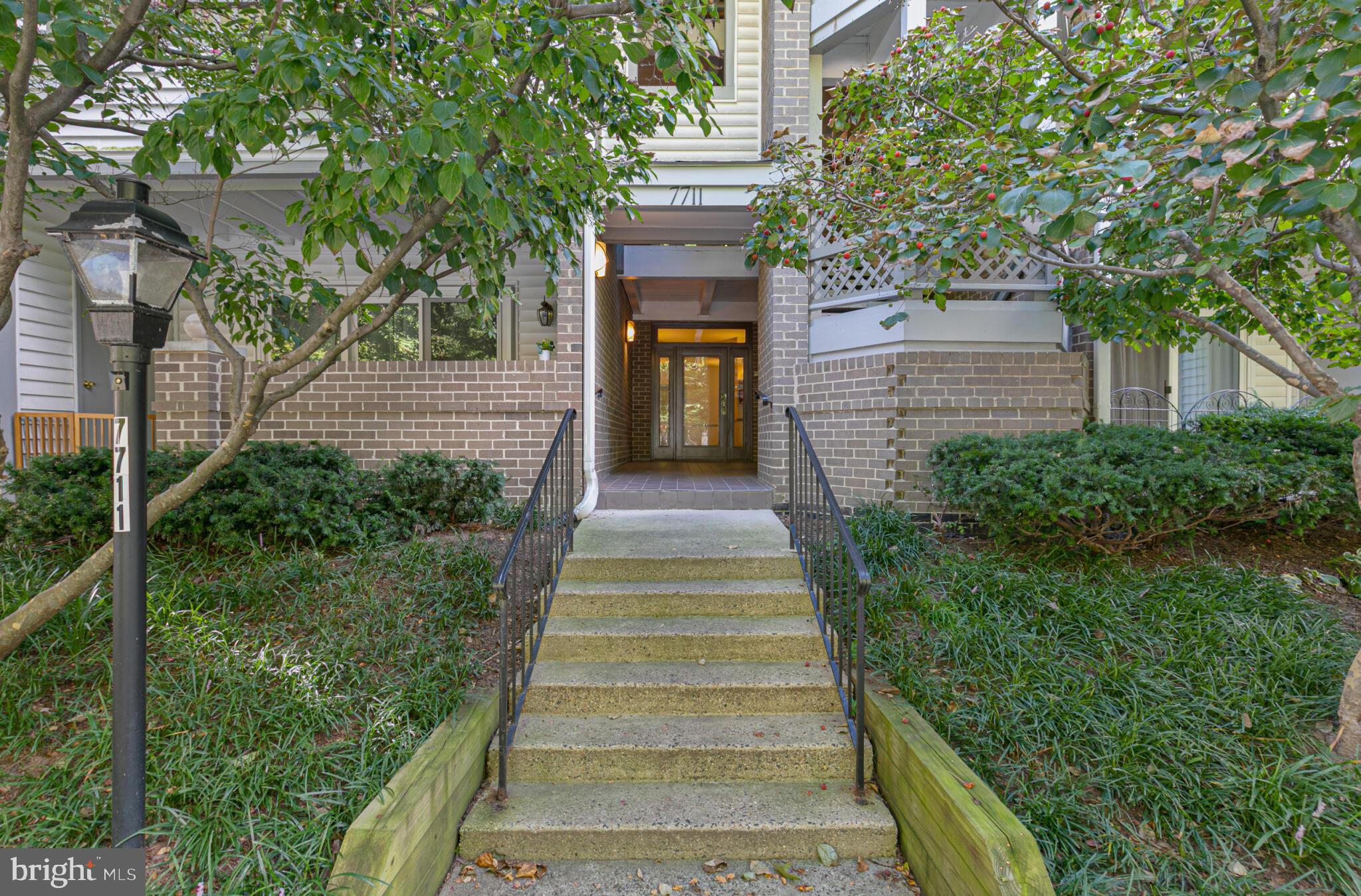 7711 LAFAYETTE FOREST DRIVE 02