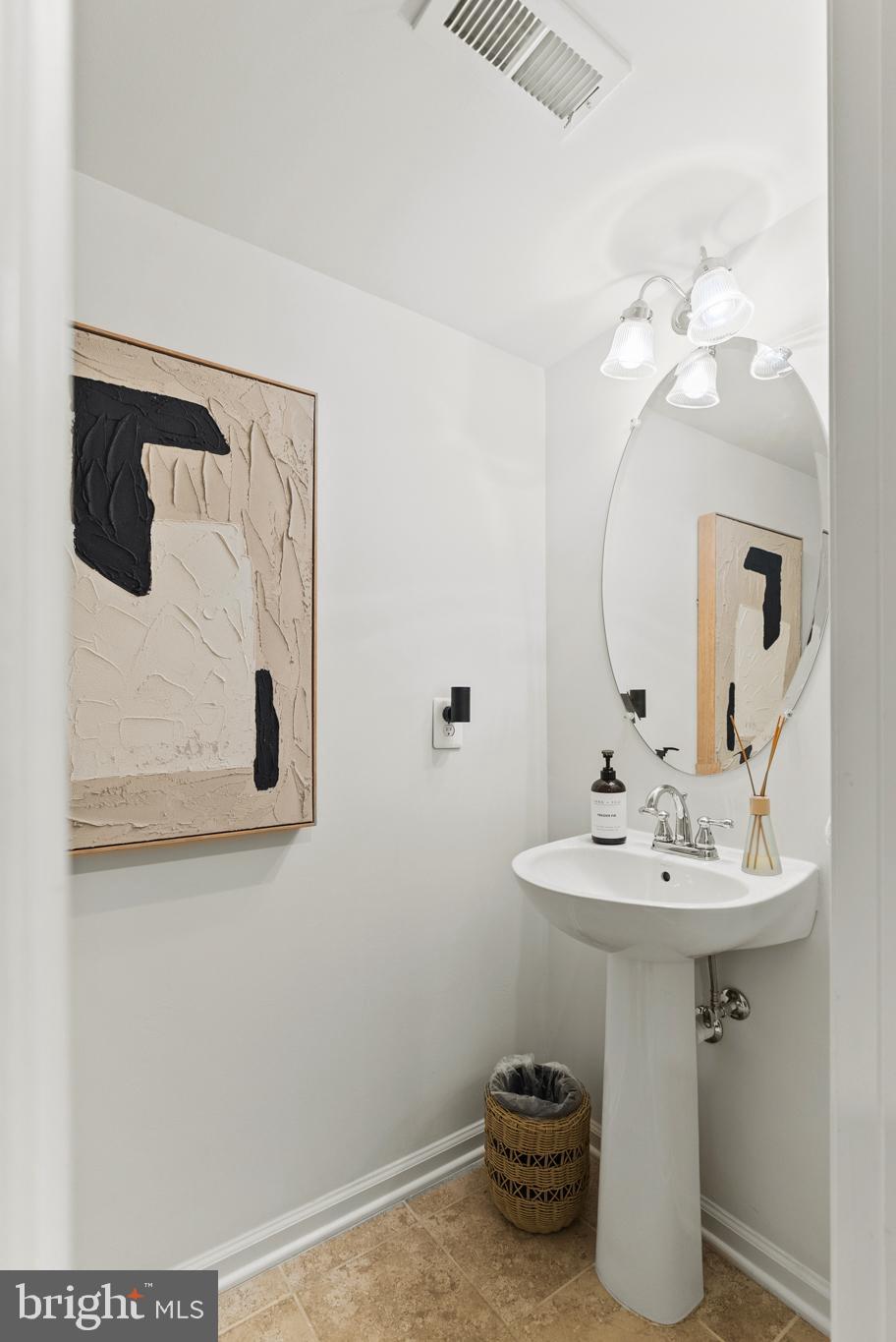 STONE RIDGE - Residential Lease