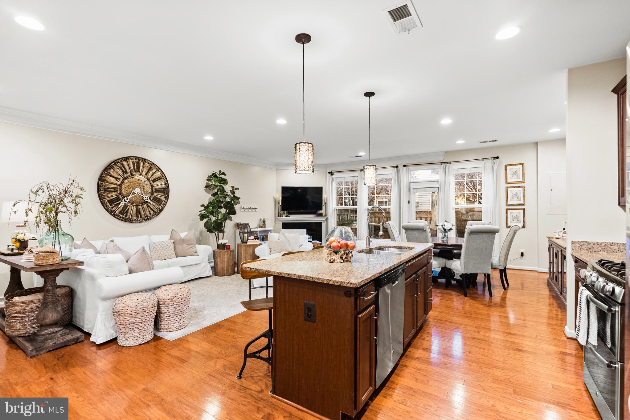 STONE RIDGE - Residential Lease