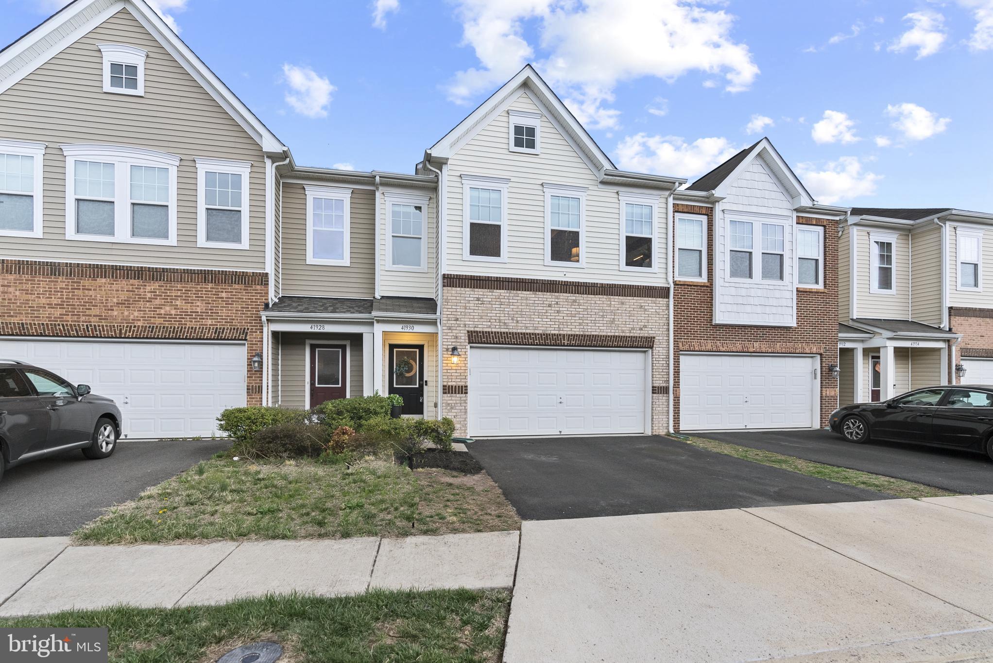 STONE RIDGE - Residential Lease