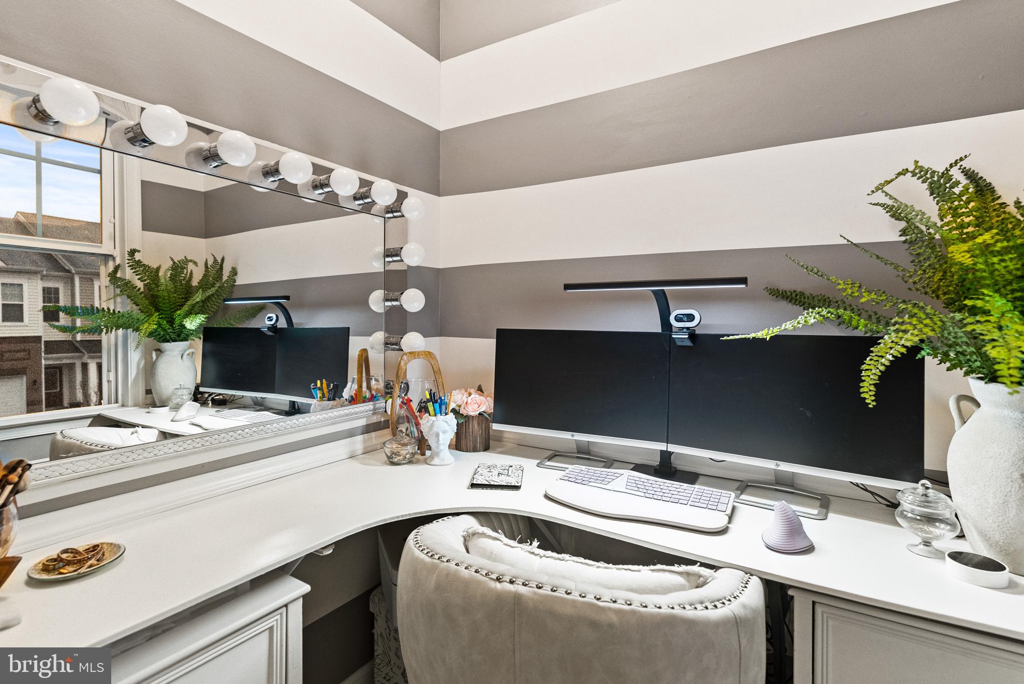 STONE RIDGE - Residential Lease