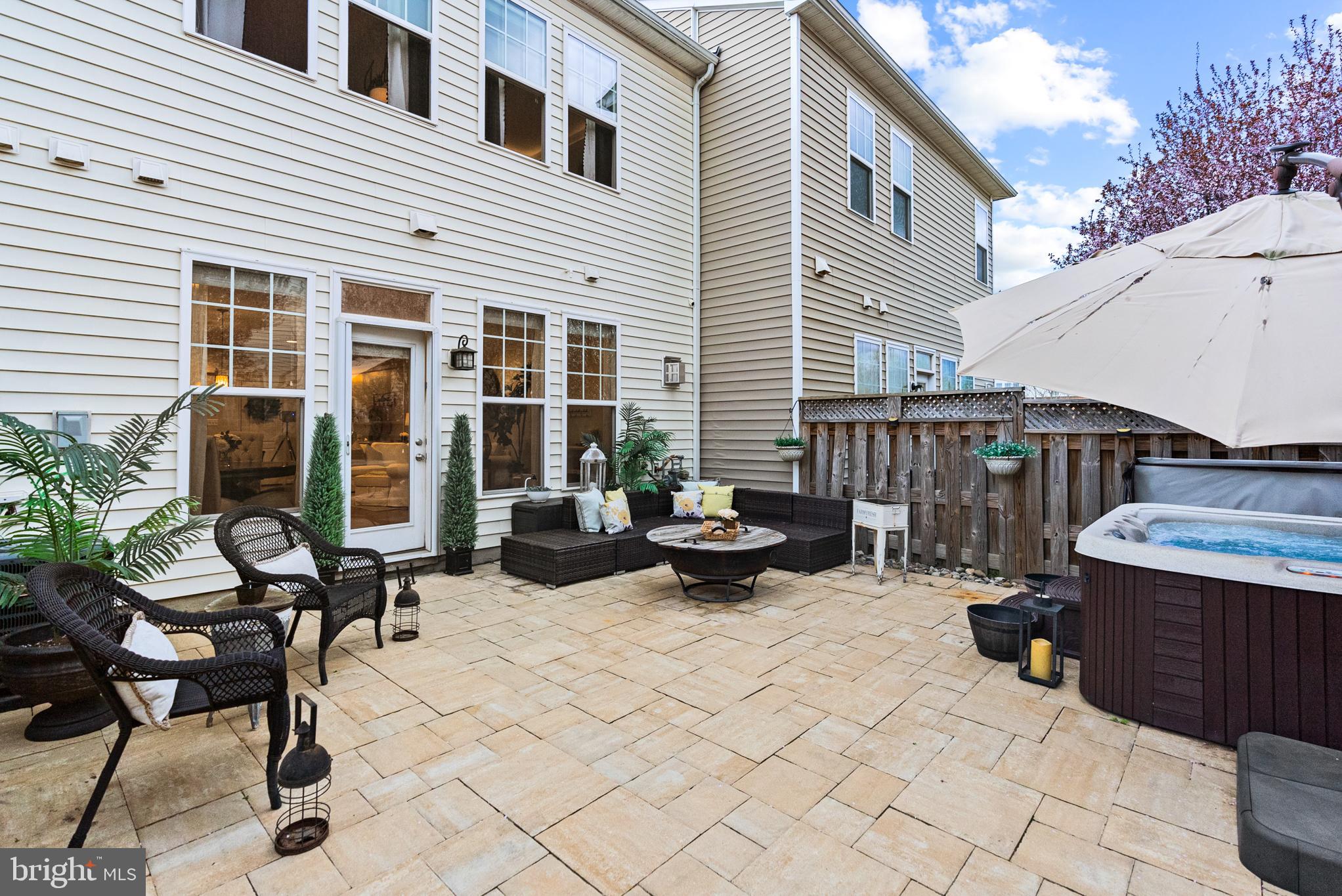 STONE RIDGE - Residential Lease