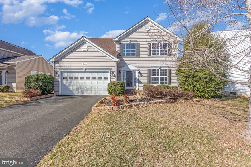 ***Great deal in Hopyard Farm!*** 4BDr 2.5 bth w/whole house generator **Take a peek!**
 This home boasts beautiful hardwood flooring that enhances the aesthetic appeal while providing durability. The spacious large family room, complete with a fireplace, serves as an inviting gathering space for families and guests alike. 
The eat-in kitchen/ bar area, offers practicality alongside style, making it ideal for casual dining experiences. Additionally, the separate dining room area allows for more formal gatherings, showcasing versatility in entertaining options. With four large bedrooms and 2.5 bathrooms, this home accommodates family needs effectively while ensuring privacy and comfort.

A spacious deck overlooking a fenced yard provides an outdoor retreat for relaxation or entertainment. The inclusion of a two-car garage adds convenience, while essential amenities such as a whole house generator and Speed Queen washer and dryer enhance overall functionality. Furthermore, the 500-gallon propane tank ensures efficient energy use throughout the property. Residents can also take advantage of all the wonderful amenities Hopyard Farm has to offer, enriching their living experience within this community.