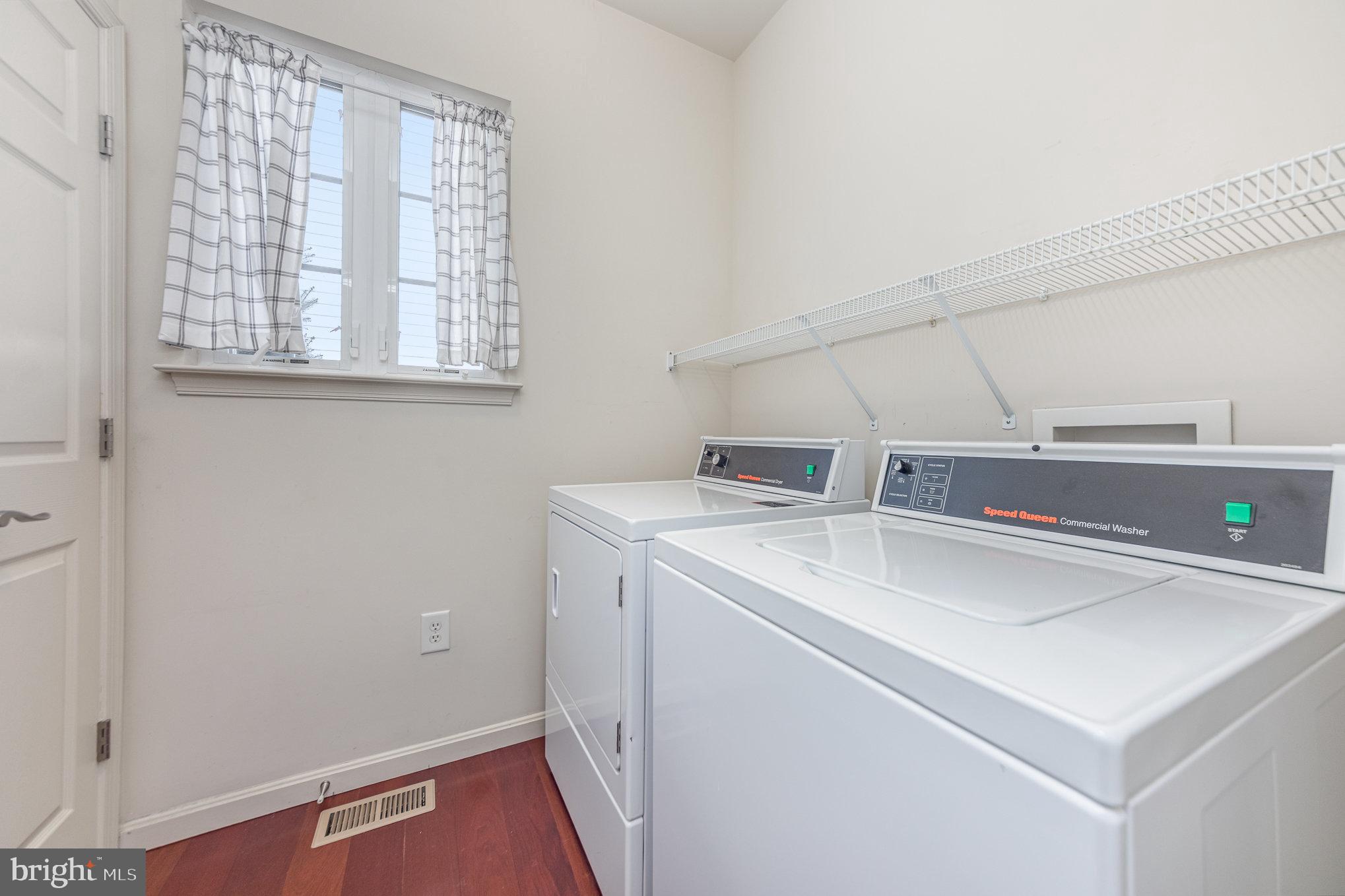 HOPYARD FARM - Residential