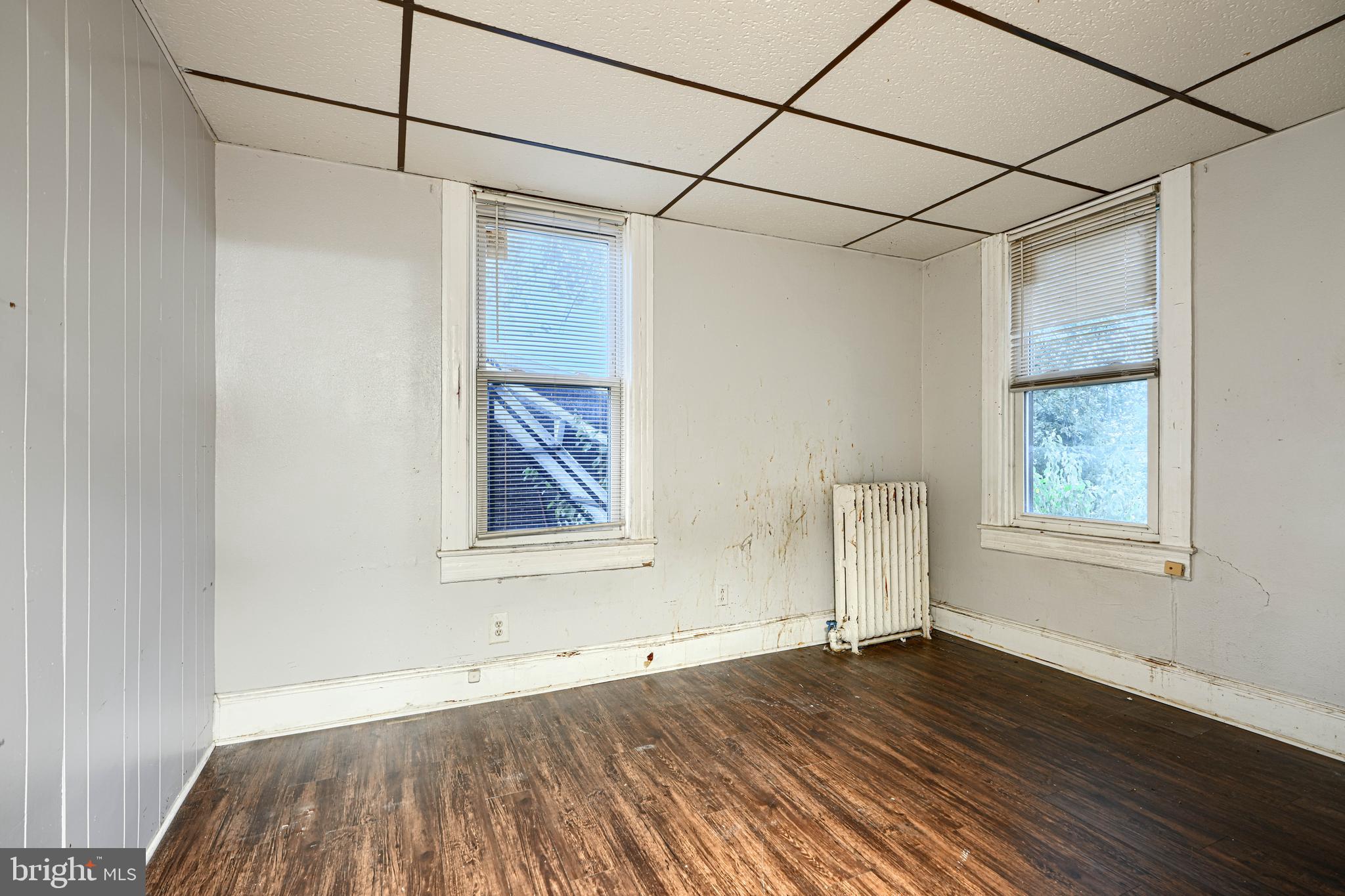 OVERLEA - Residential Income