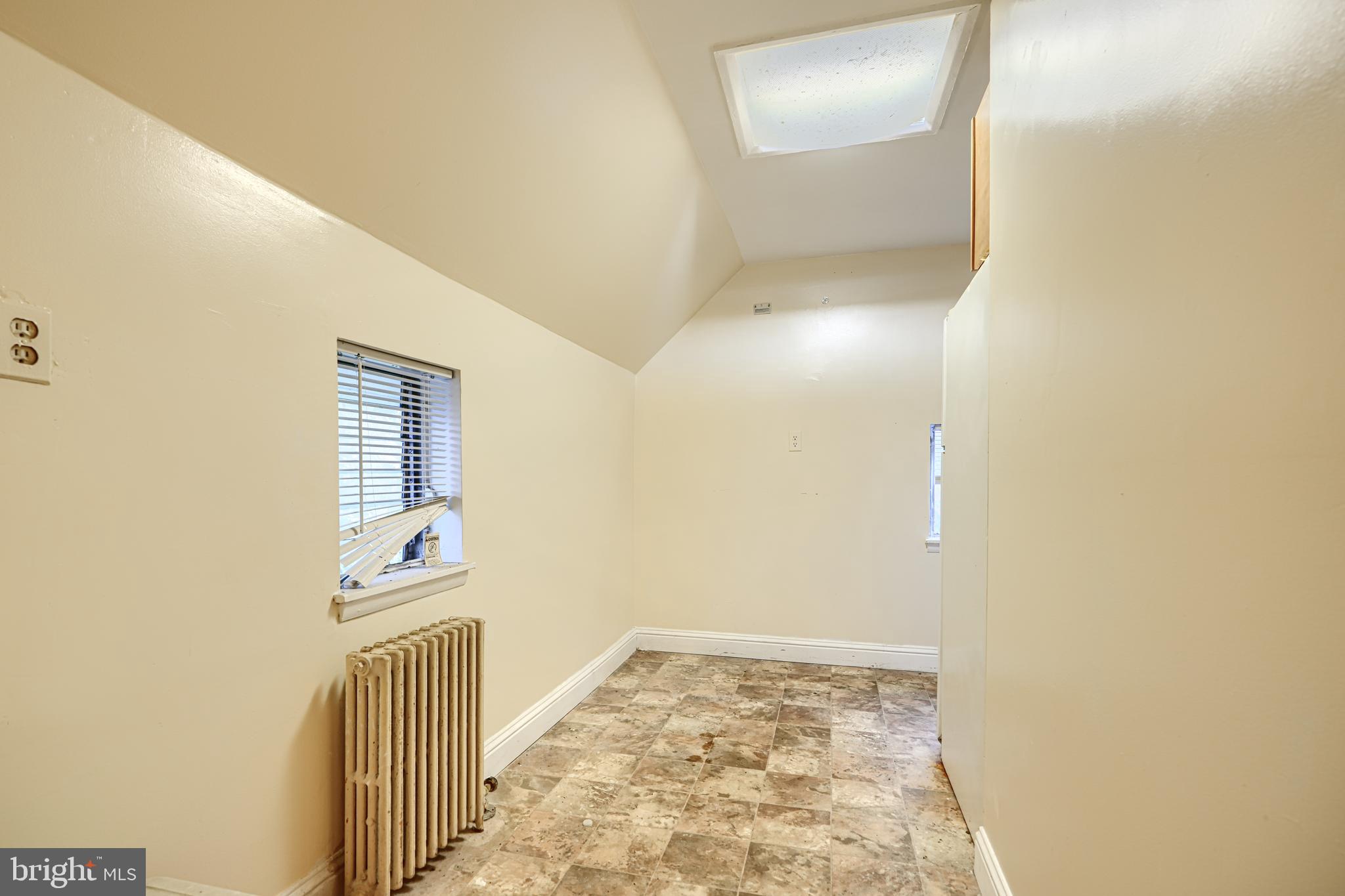 OVERLEA - Residential Income