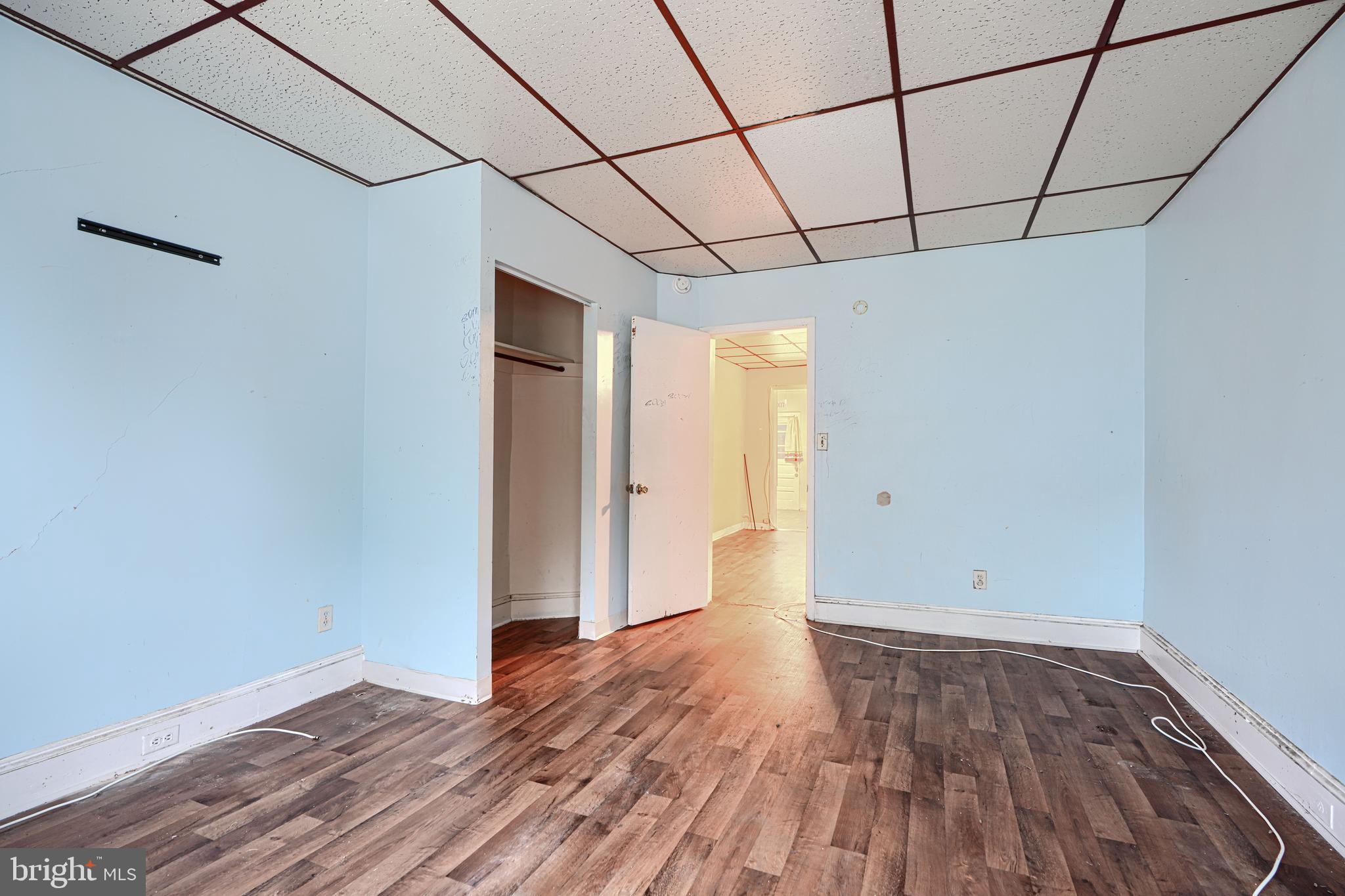 OVERLEA - Residential Income