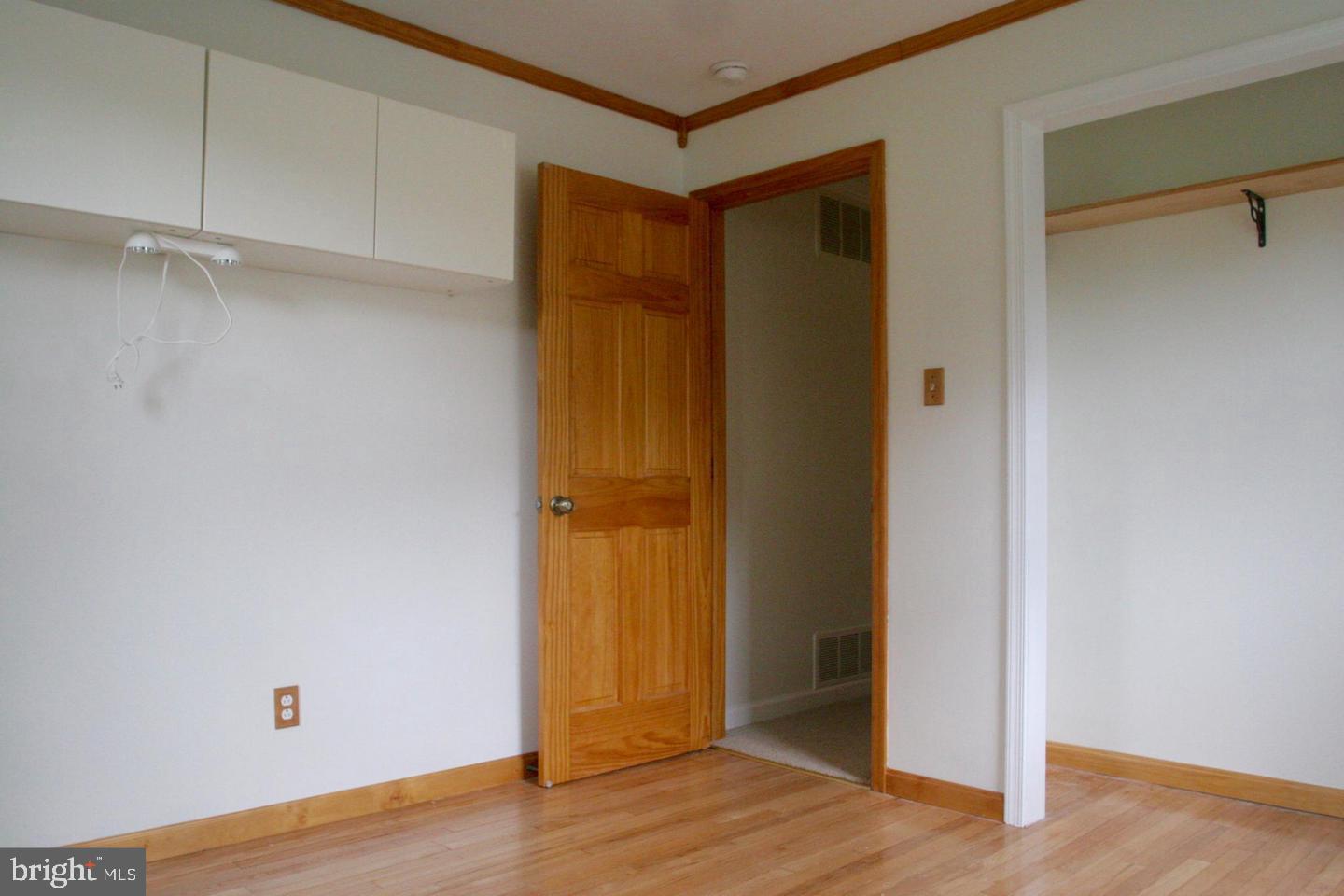 ARUNDEL ACRES - Residential