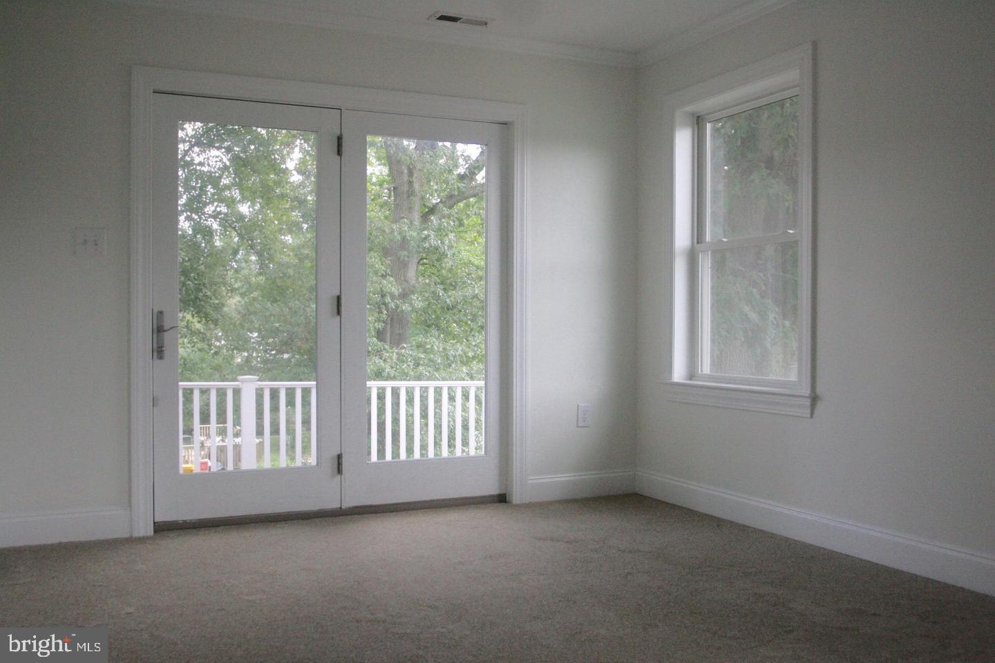 ARUNDEL ACRES - Residential