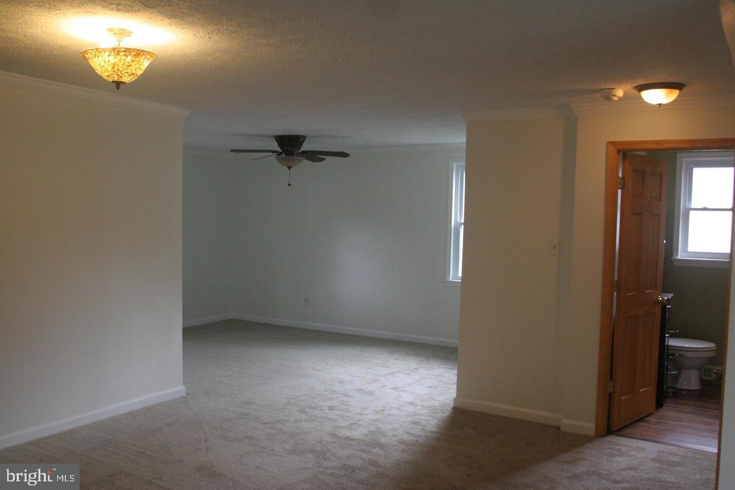 ARUNDEL ACRES - Residential