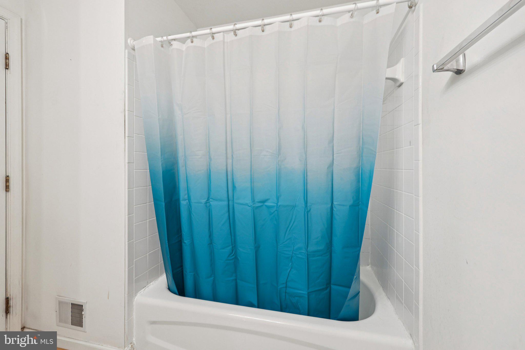 BRISTOW - Residential