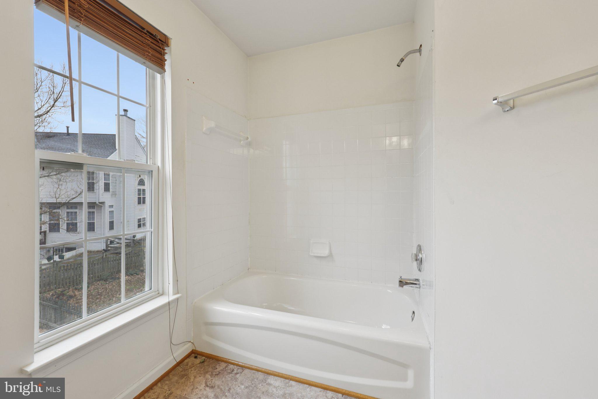 BRISTOW - Residential