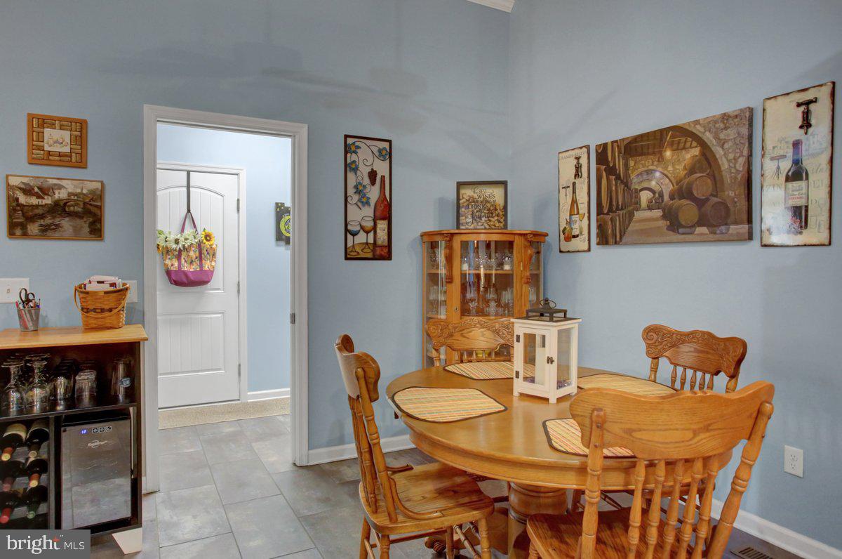 QUAIL RUN CONDOS - Residential