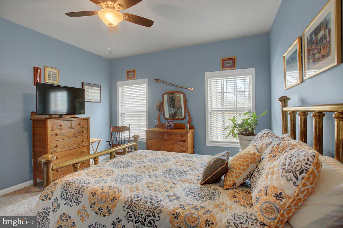 QUAIL RUN CONDOS - Residential