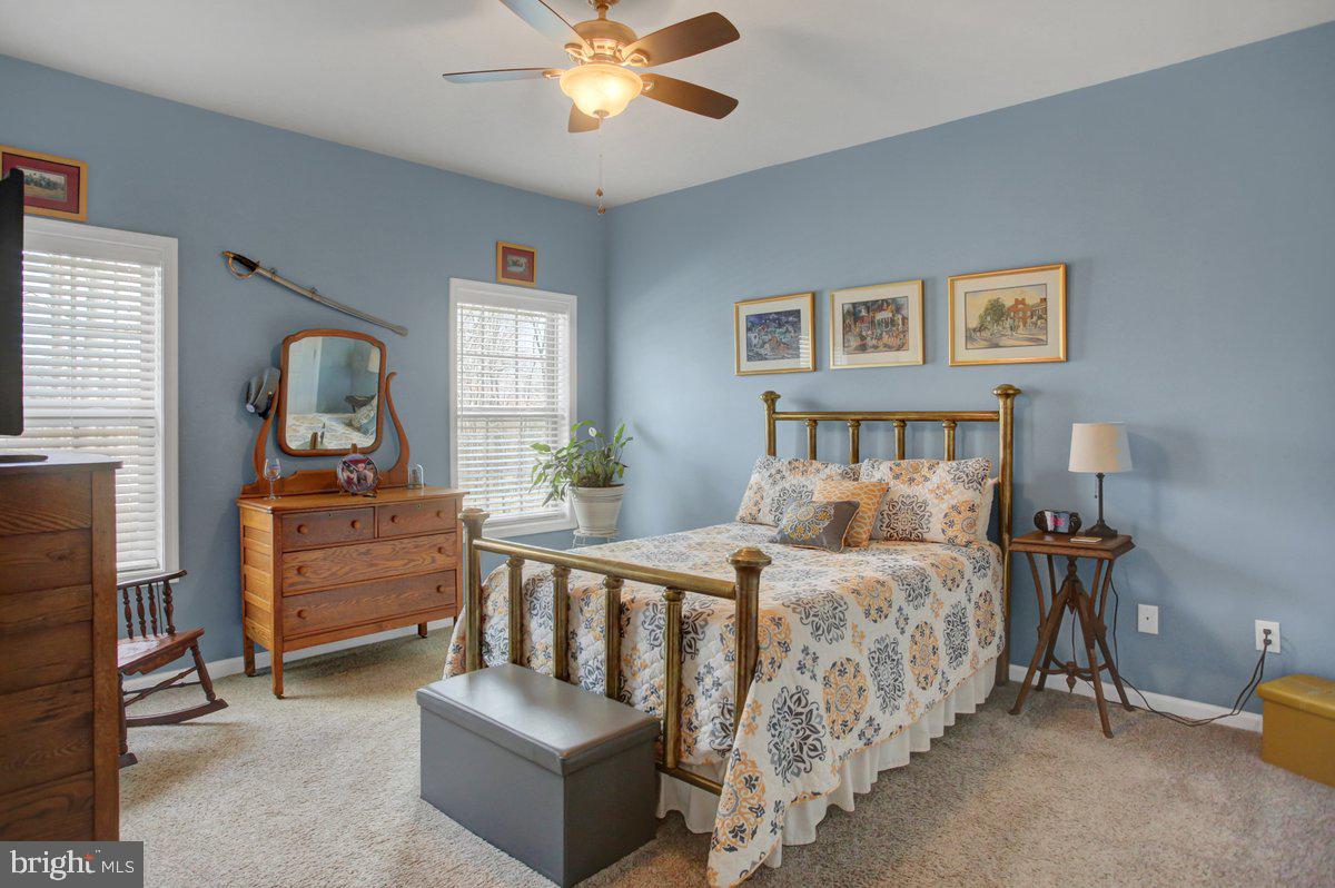 QUAIL RUN CONDOS - Residential