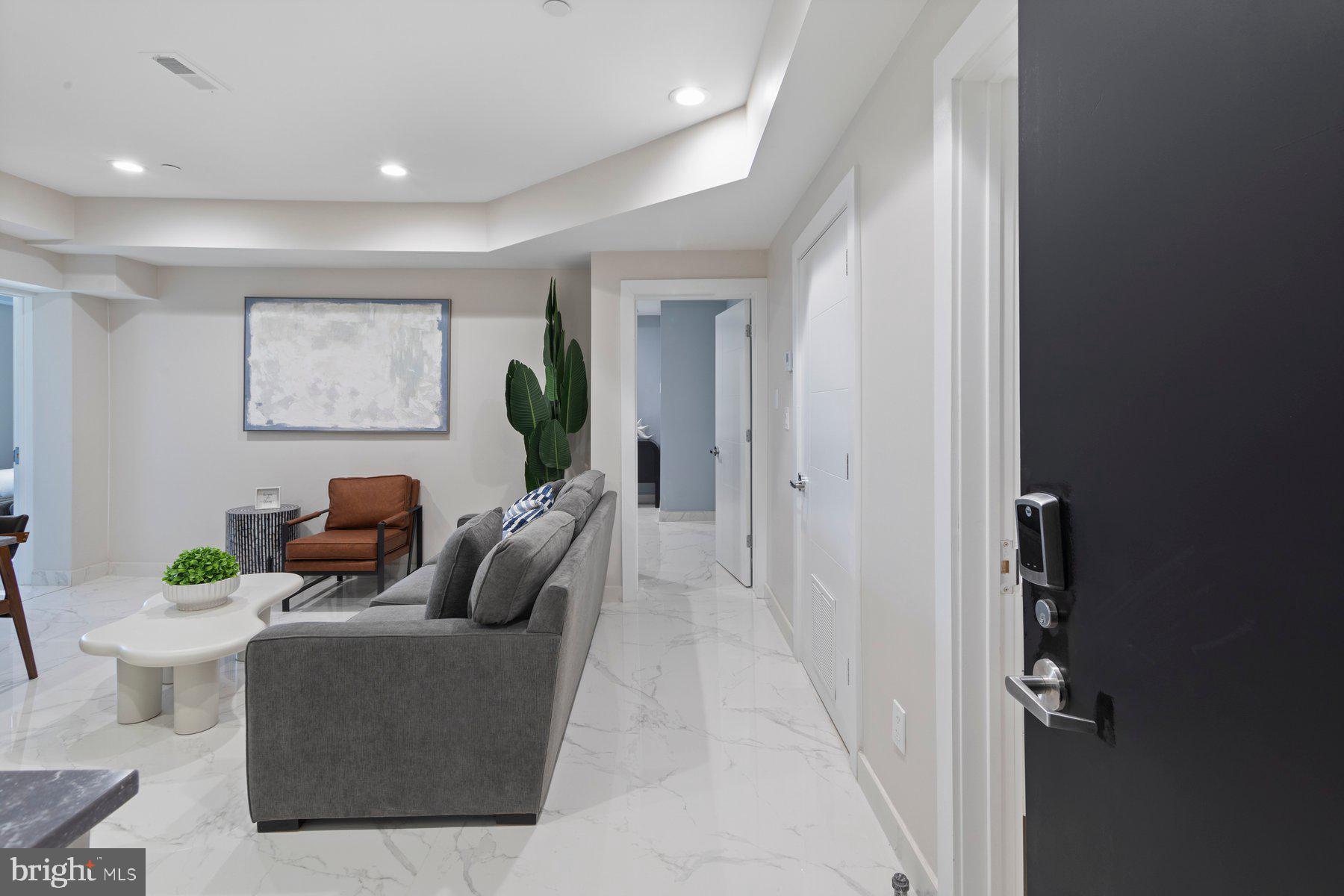 5311 ATLANTIC AVENUE 302