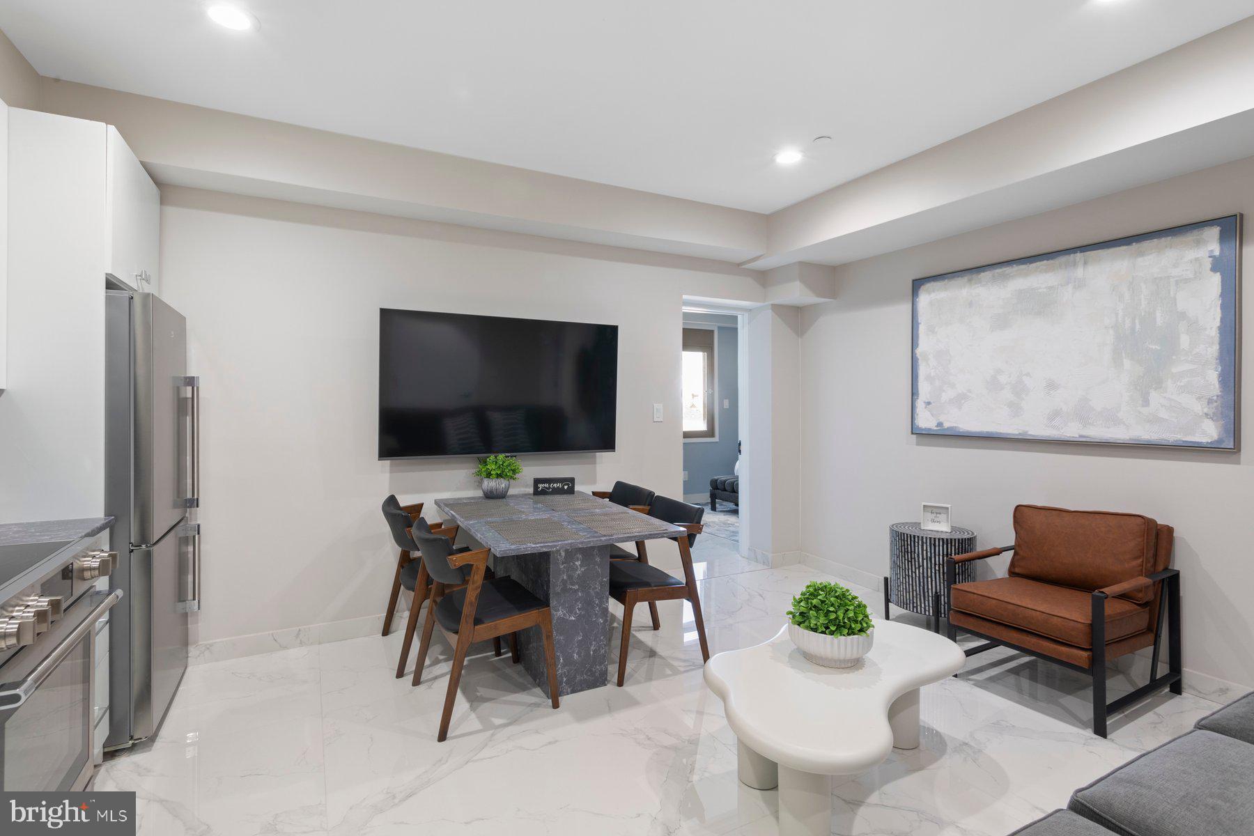 5311 ATLANTIC AVENUE 302