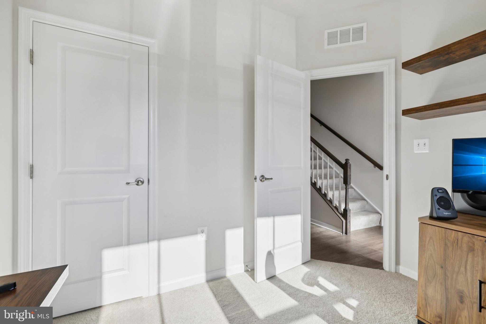 PARKSIDE - Residential