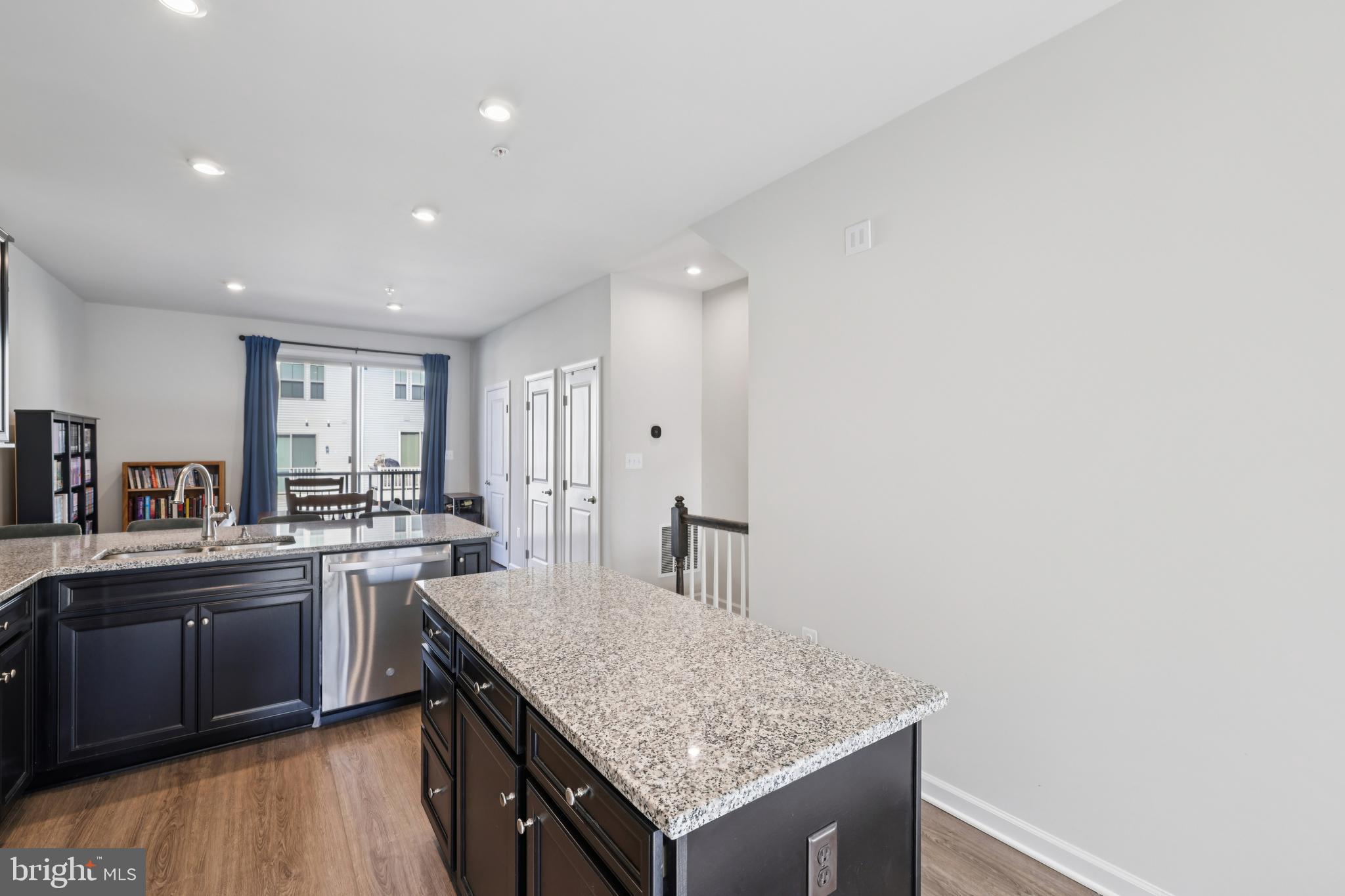 PARKSIDE - Residential