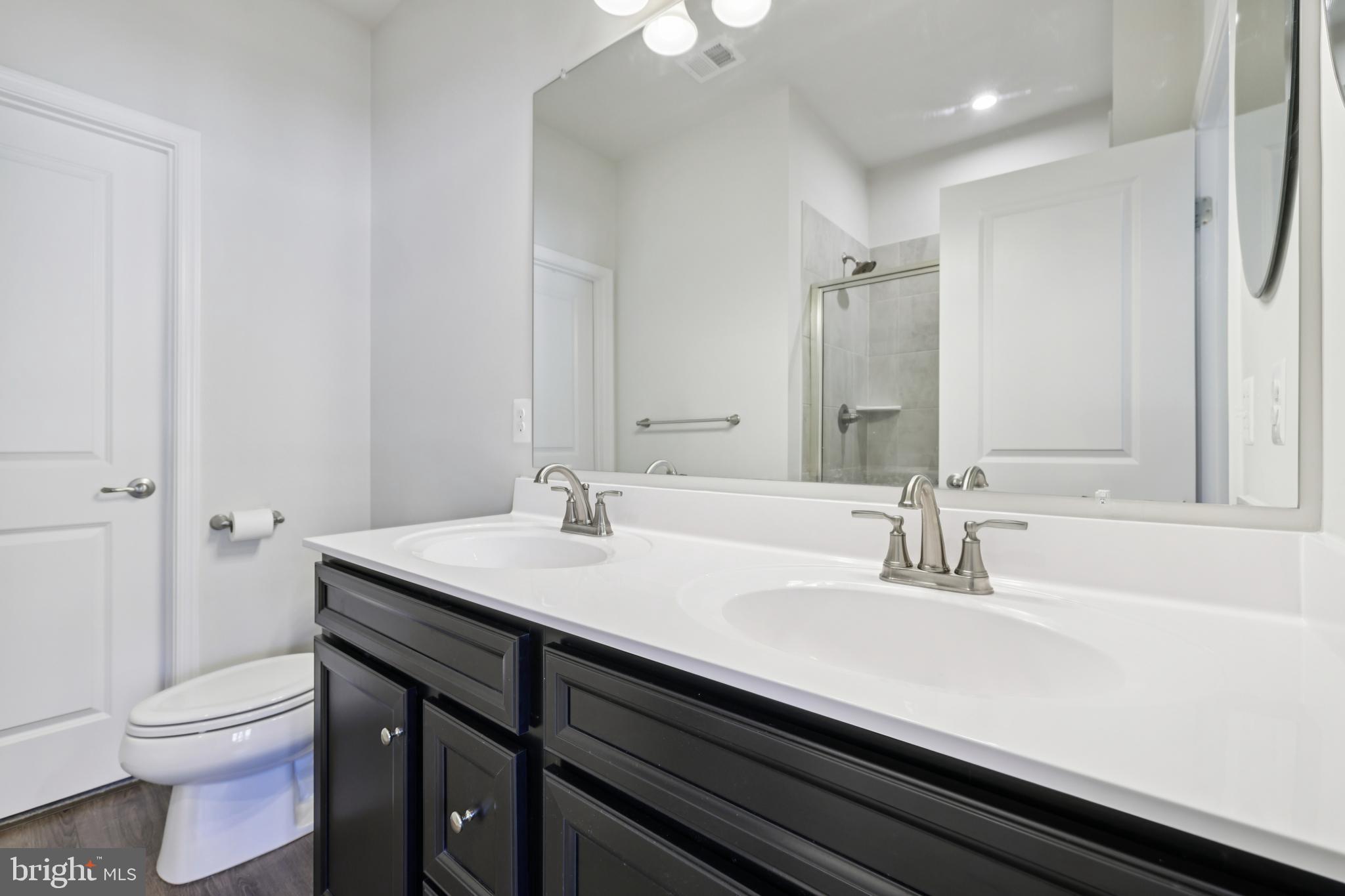 PARKSIDE - Residential