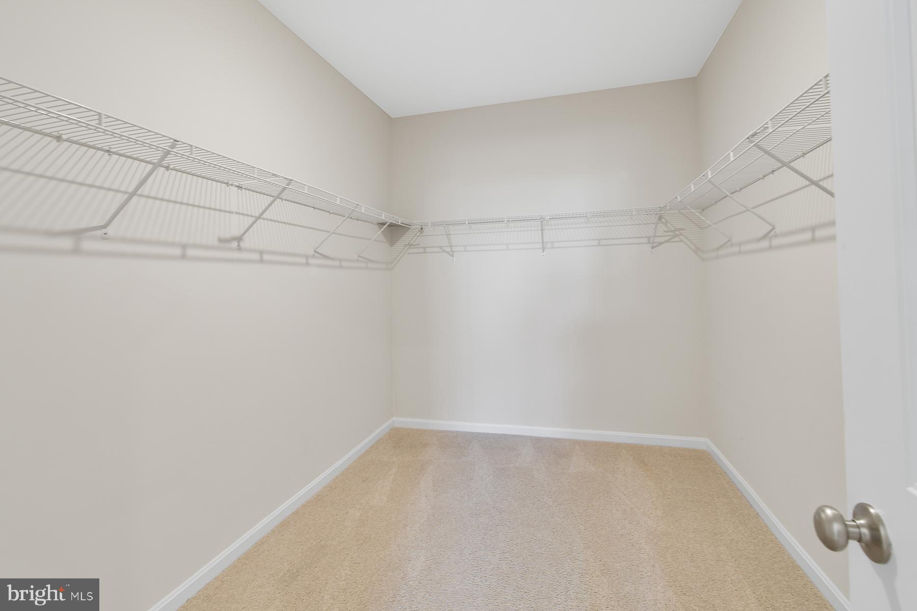 STONEWATER CREEK - Residential Lease