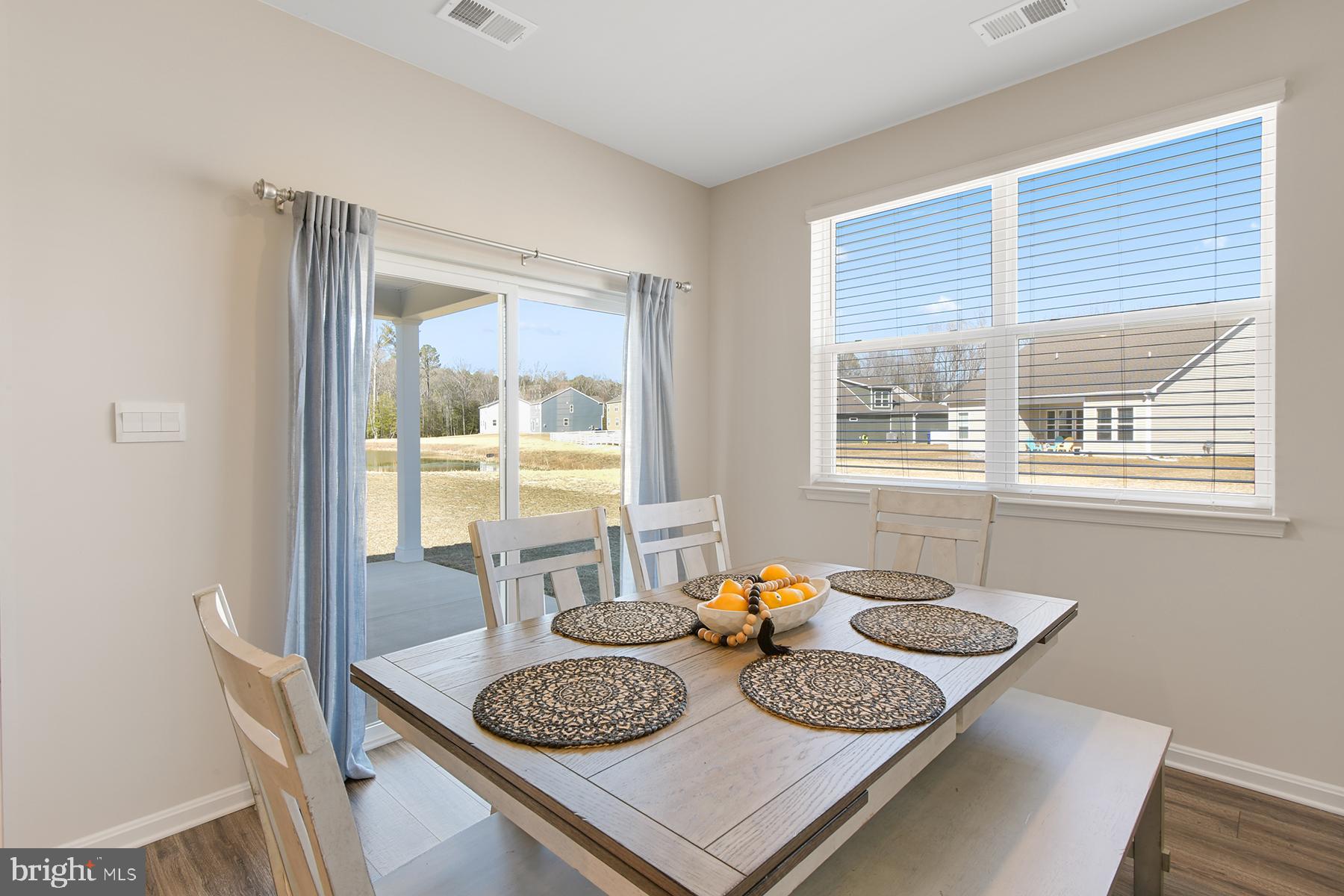 STONEWATER CREEK - Residential Lease