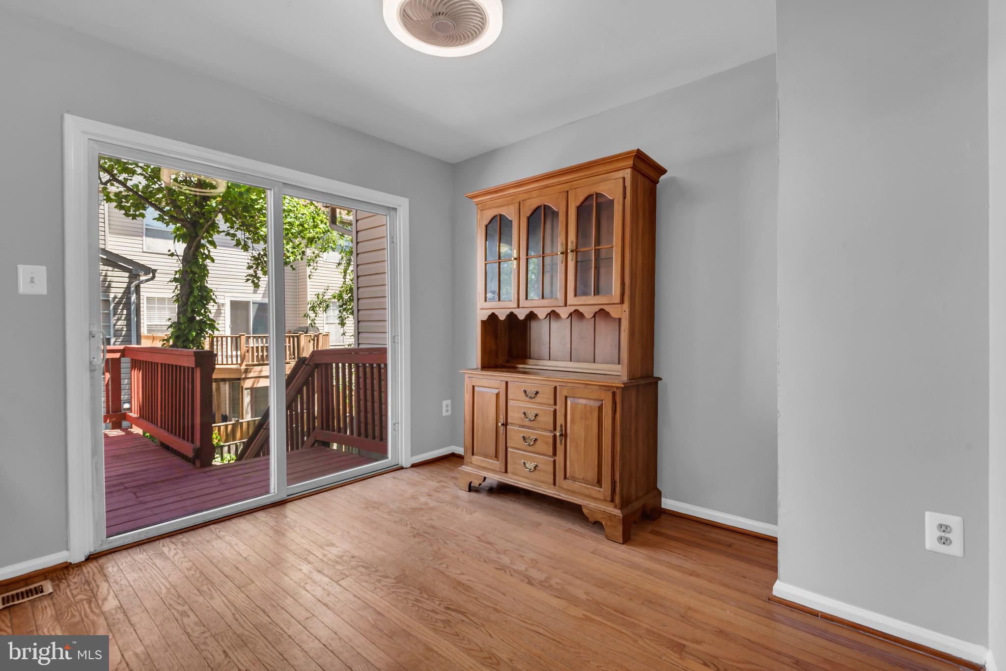 LAKEWOOD EST SUB - Residential