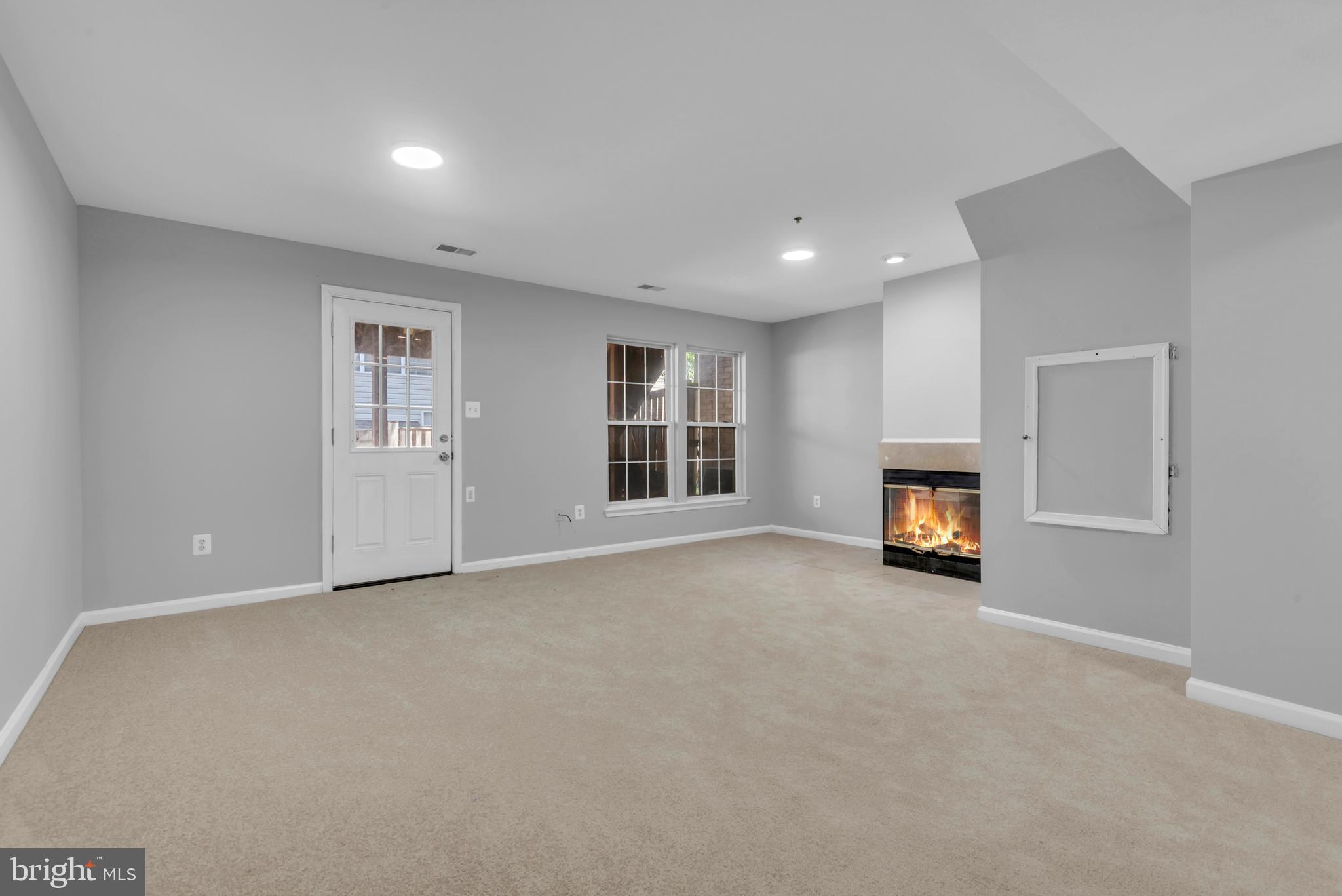 LAKEWOOD EST SUB - Residential