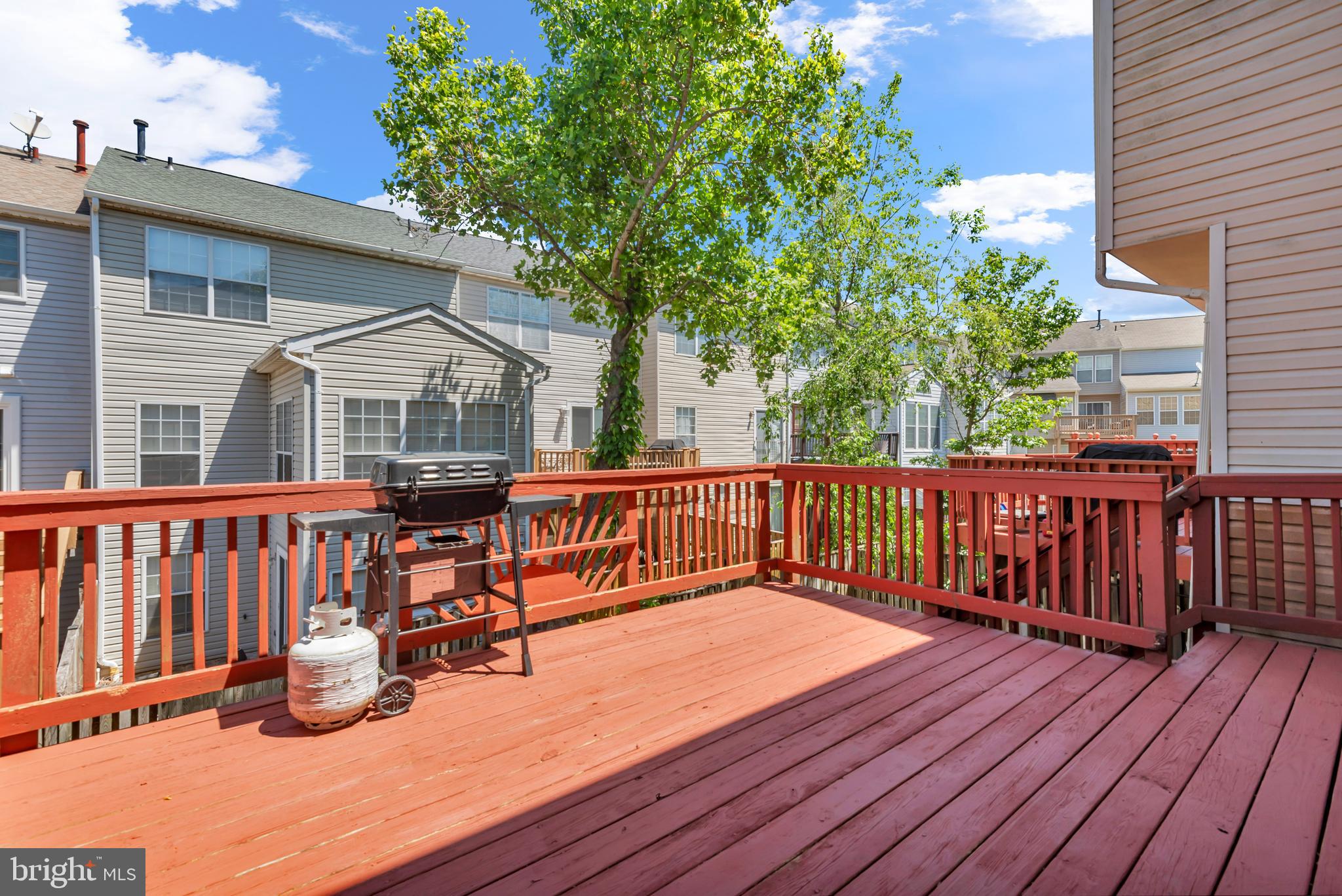 LAKEWOOD EST SUB - Residential
