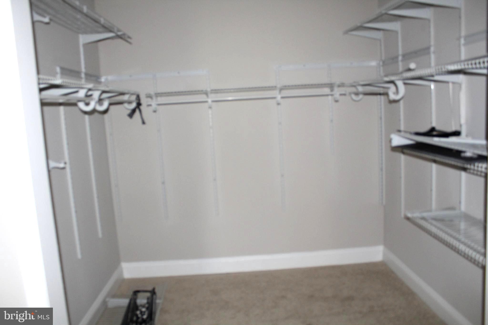 CHERRY GLEN - Residential