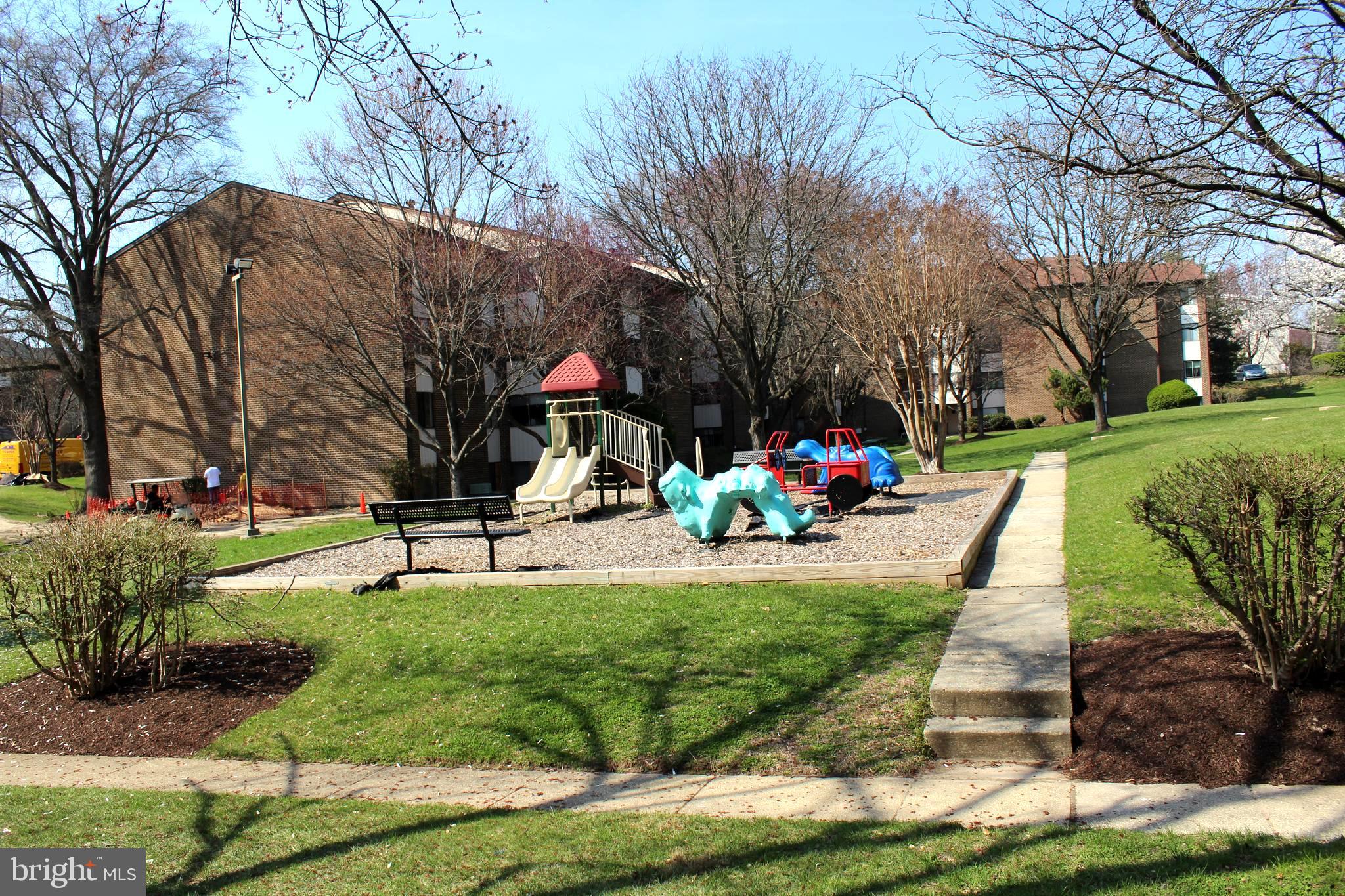 CHERRY GLEN - Residential