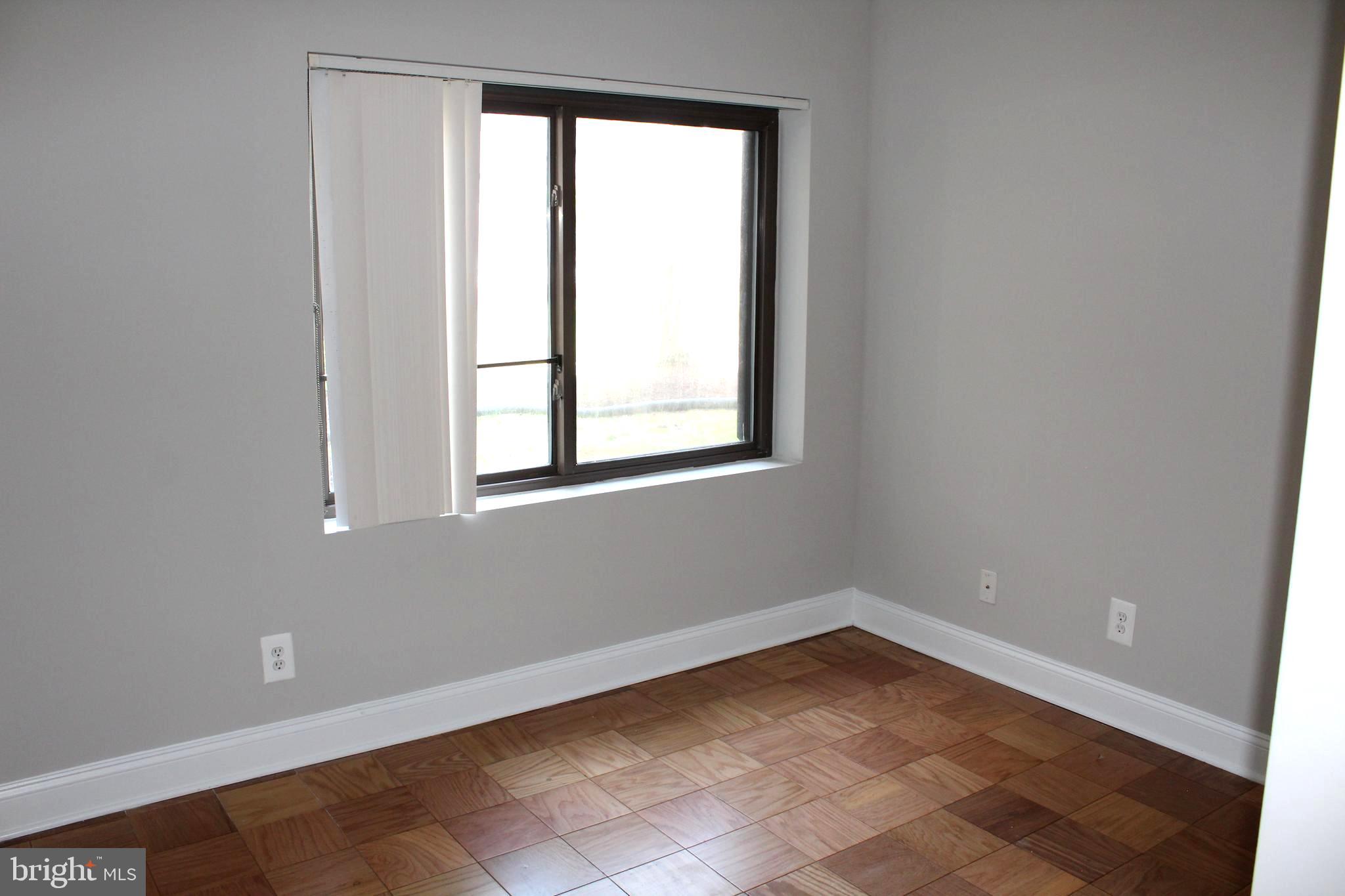 CHERRY GLEN - Residential