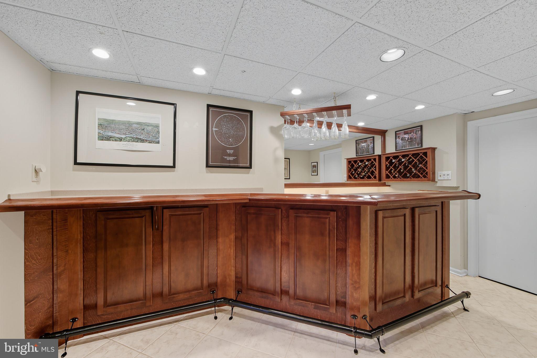 BOW TREE - Residential