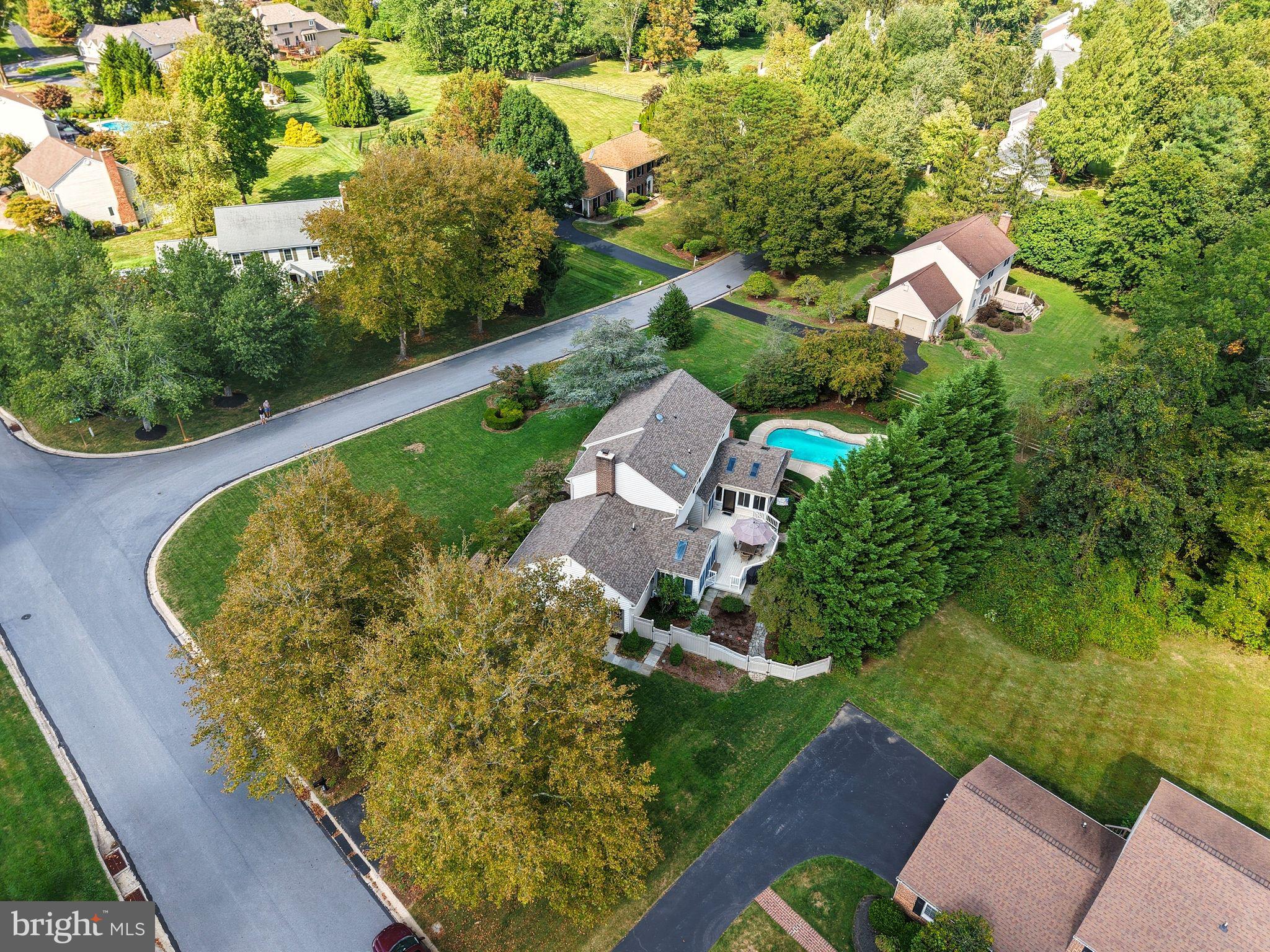 BOW TREE - Residential