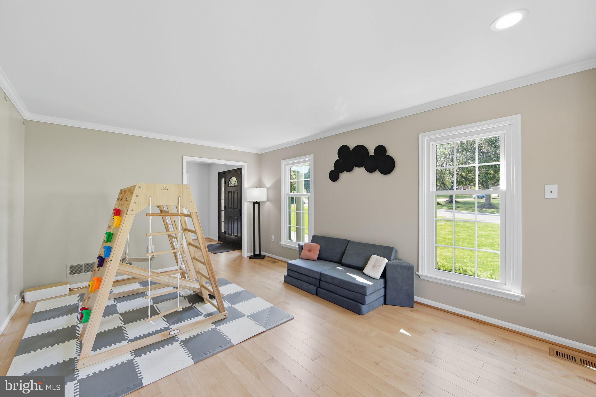 BOW TREE - Residential